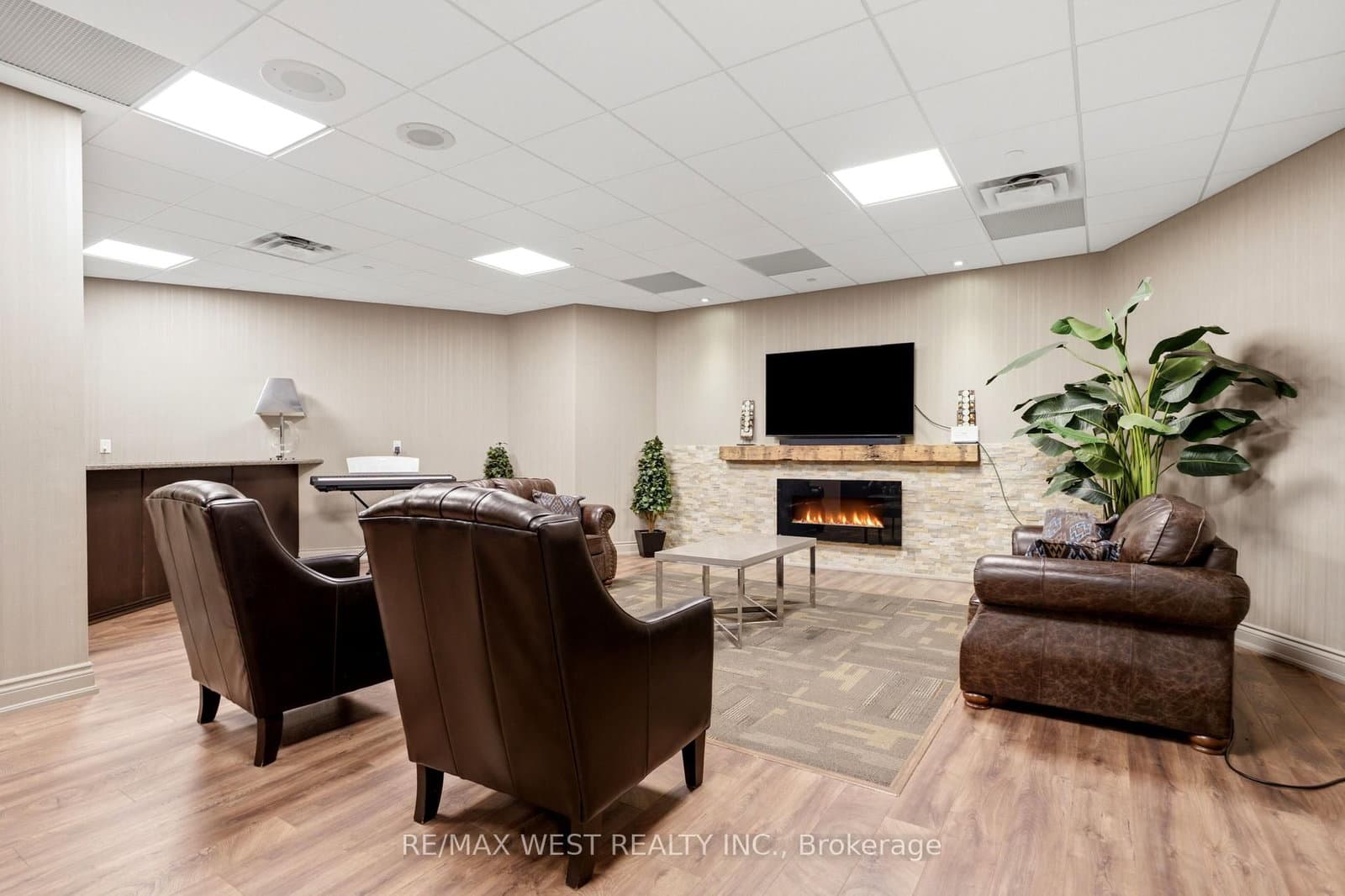 1300 Bloor Street, Unit 504 thumbnail 24