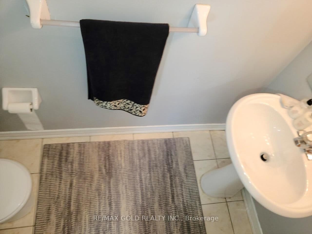 431 Krotone Crescent, Unit Upper thumbnail 8