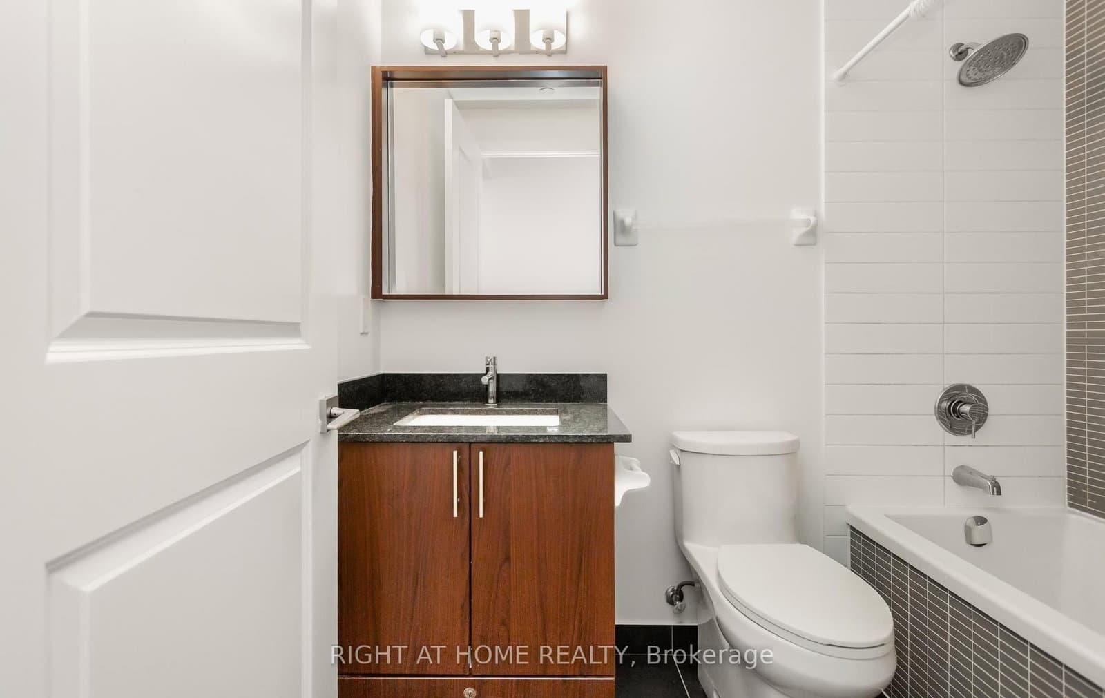 4655 Glen Erin Drive, Unit 1604 thumbnail 12