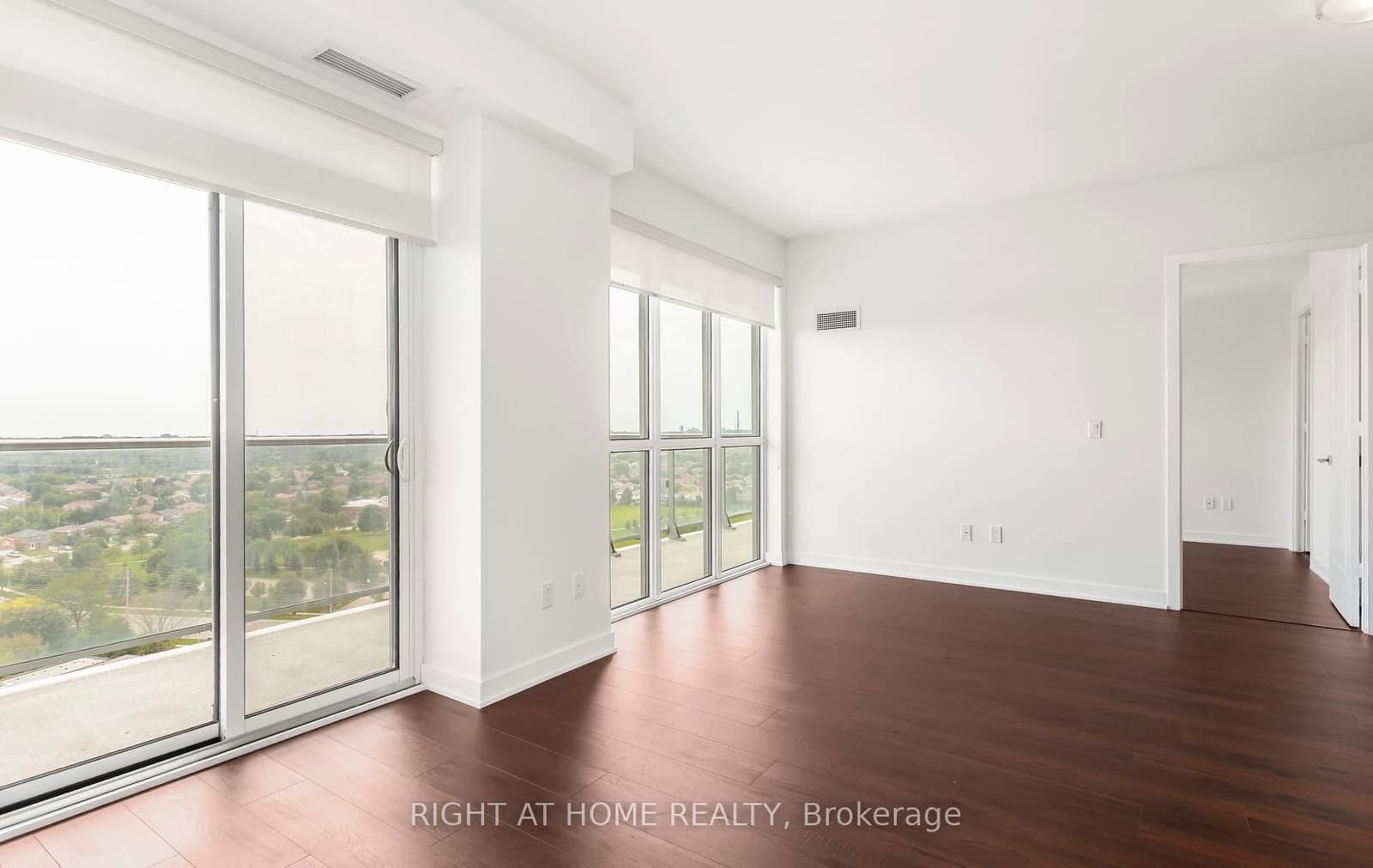 4655 Glen Erin Drive, Unit 1604 thumbnail 8