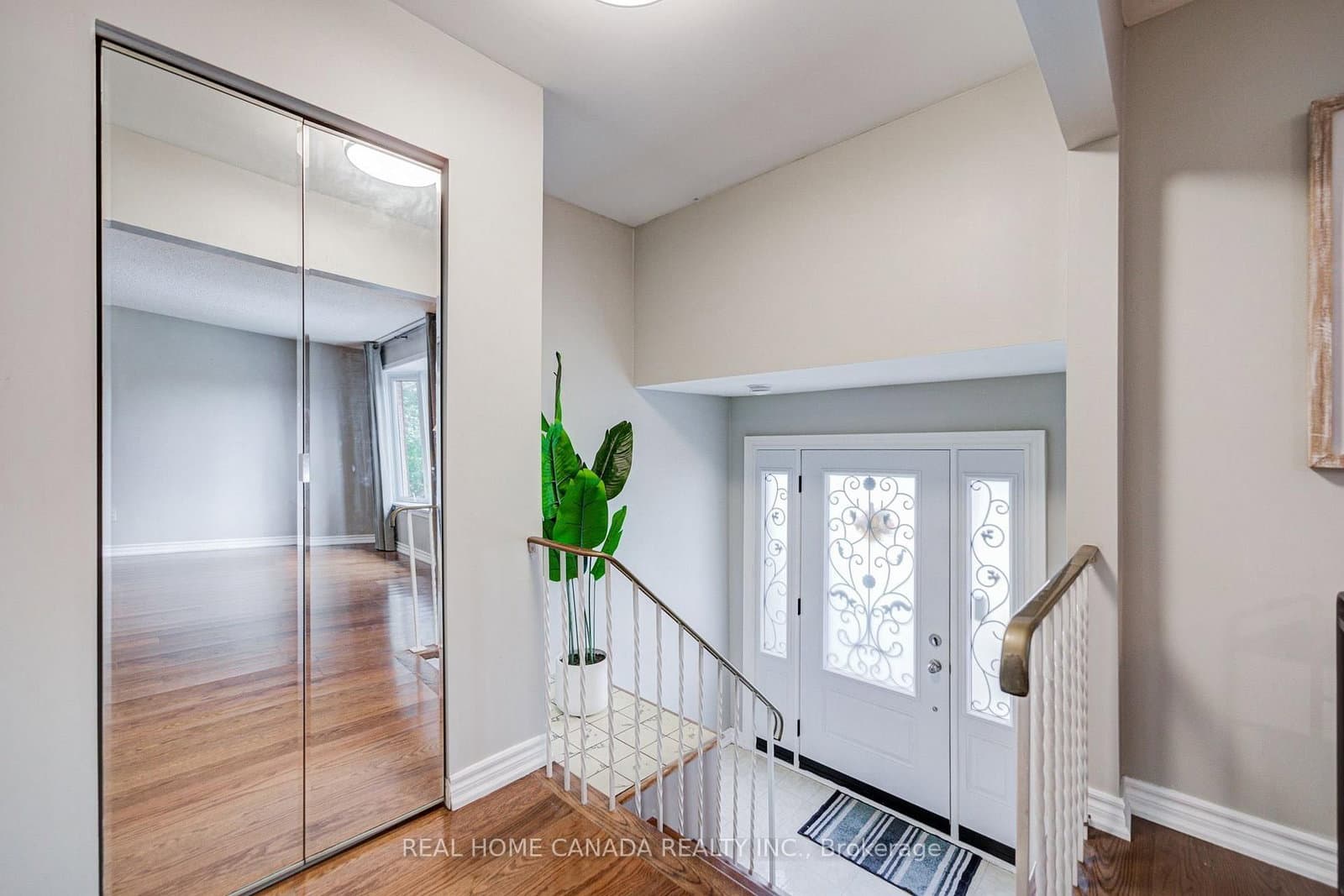 19 Hepworth Drive thumbnail 13