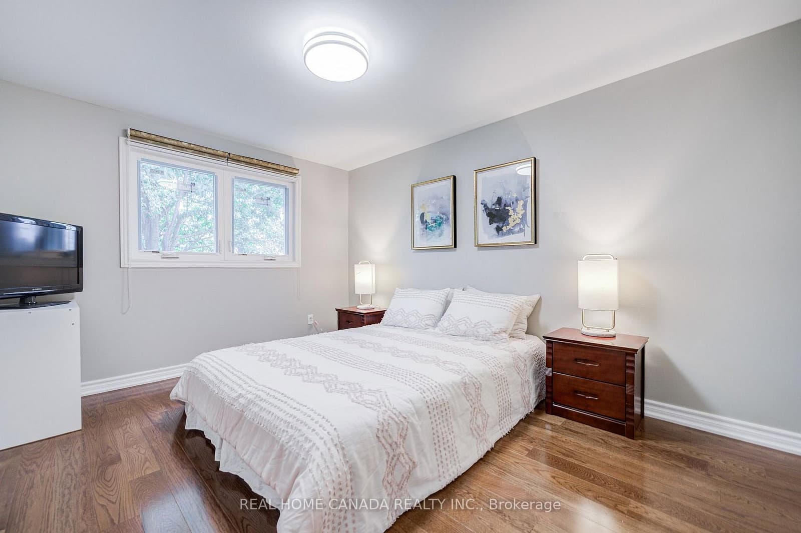19 Hepworth Drive thumbnail 24