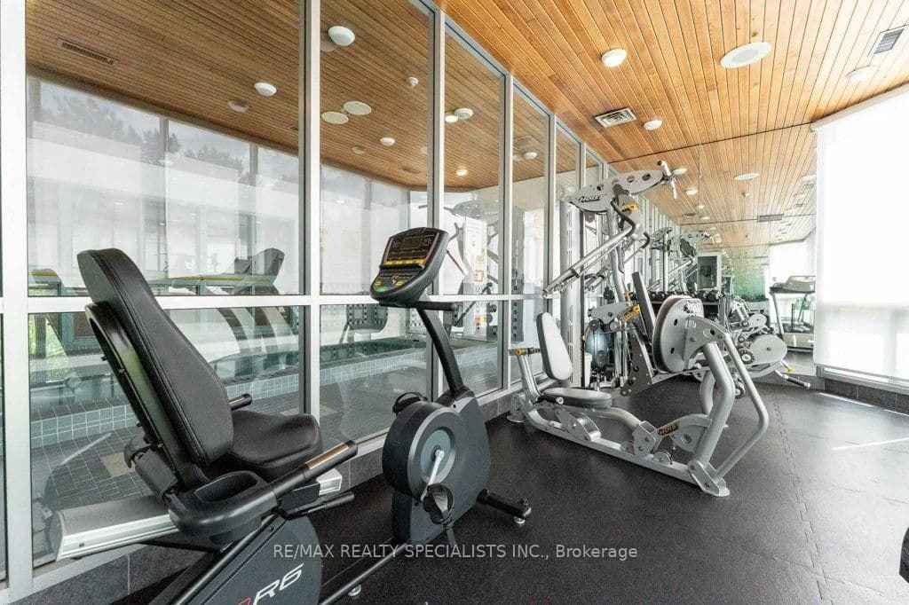 880 Dundas Street W, Unit 1106 thumbnail 40
