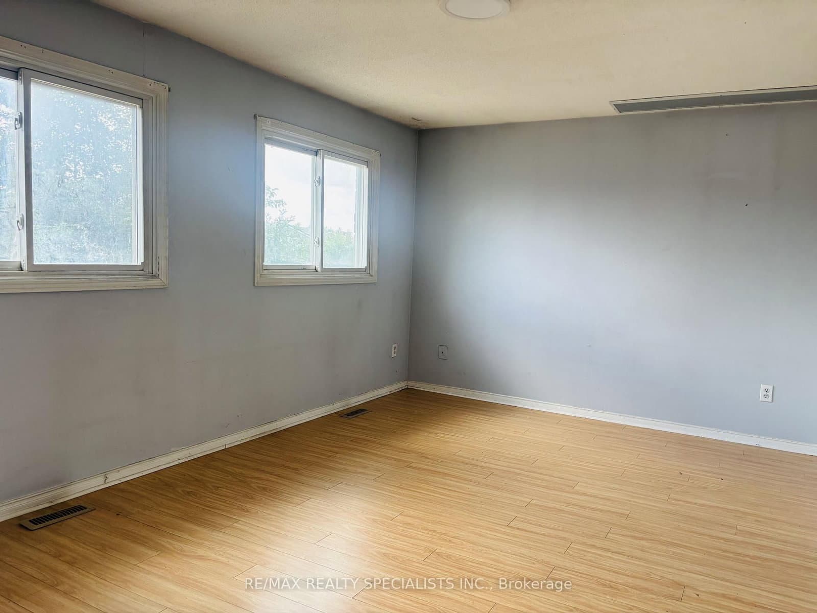 33 Cherrytree Drive thumbnail 25