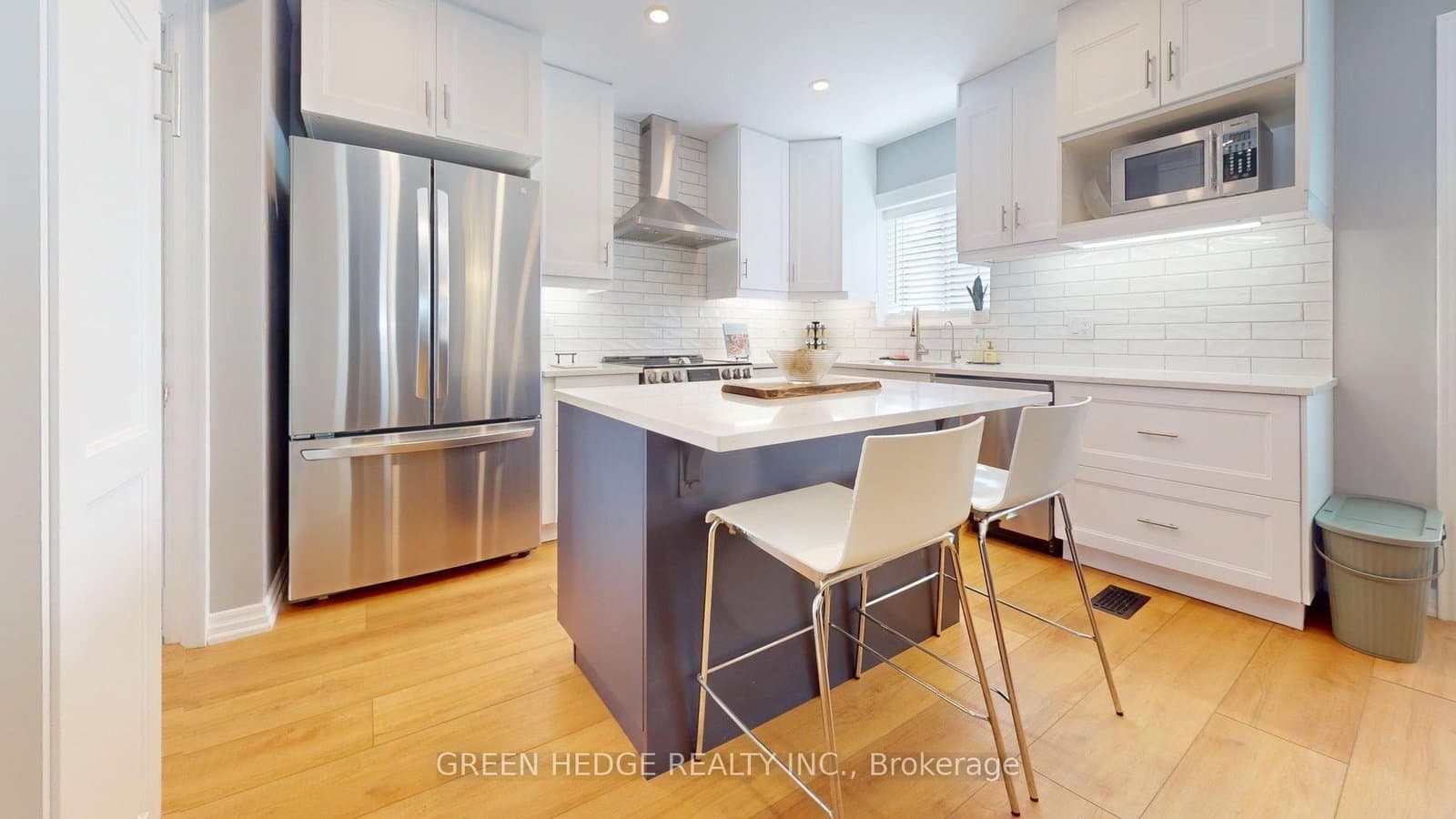 66 Cliff Street - Image 1