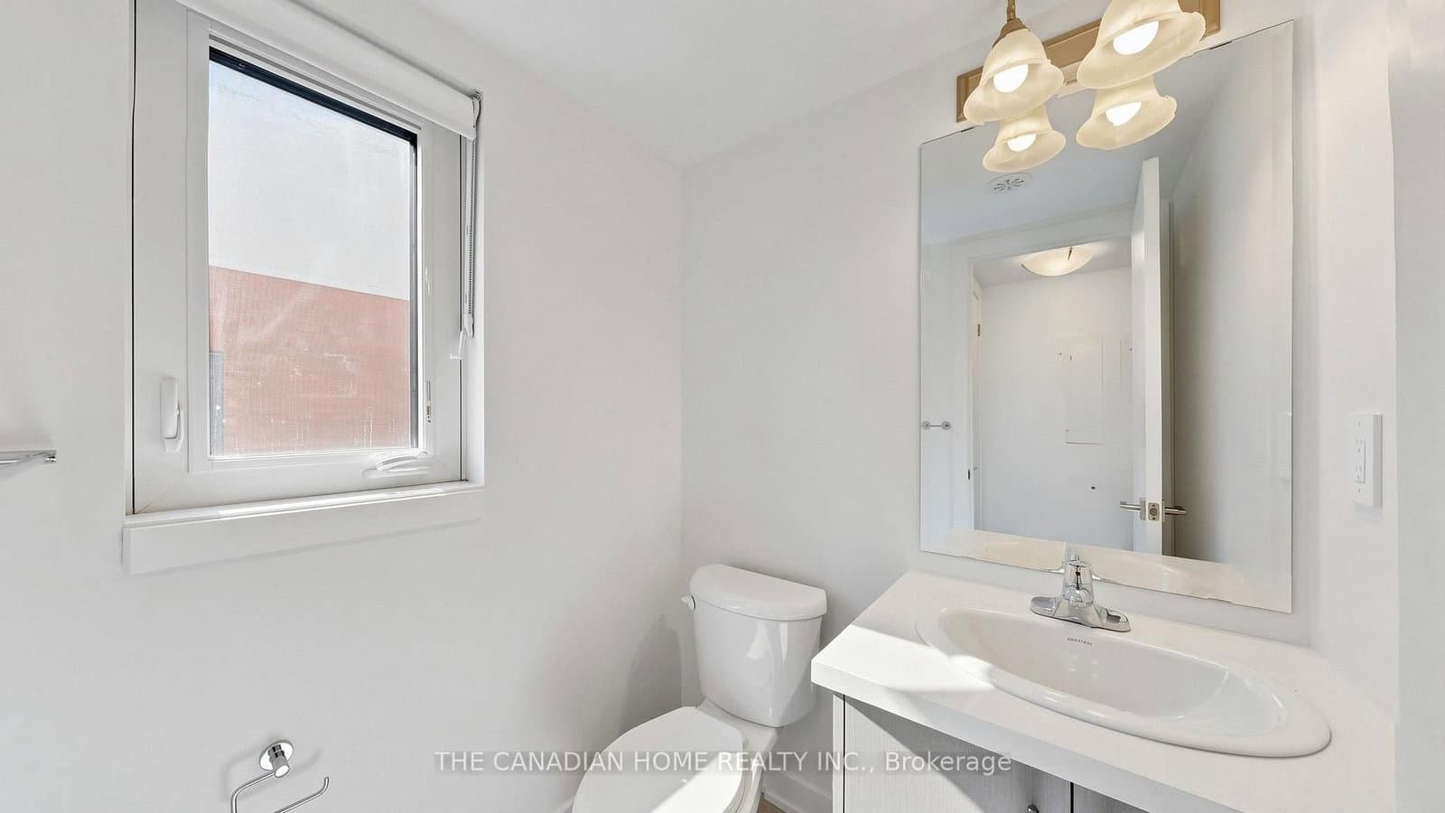 45 Romilly Avenue, Unit 4 thumbnail 16
