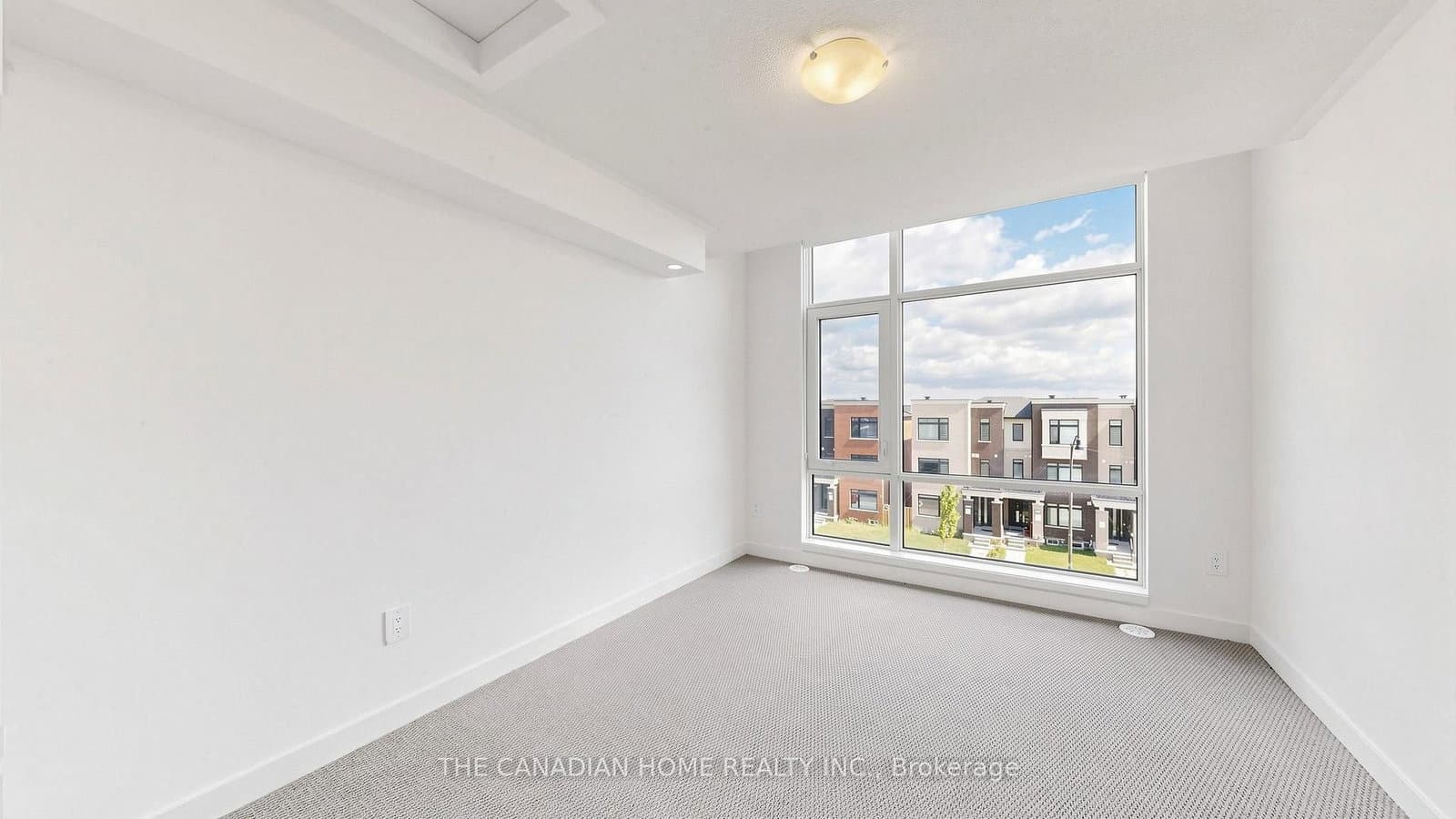 45 Romilly Avenue, Unit 4 thumbnail 24