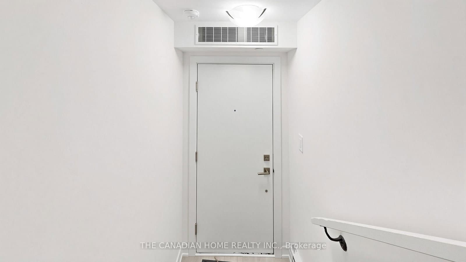 45 Romilly Avenue, Unit 4 thumbnail 4