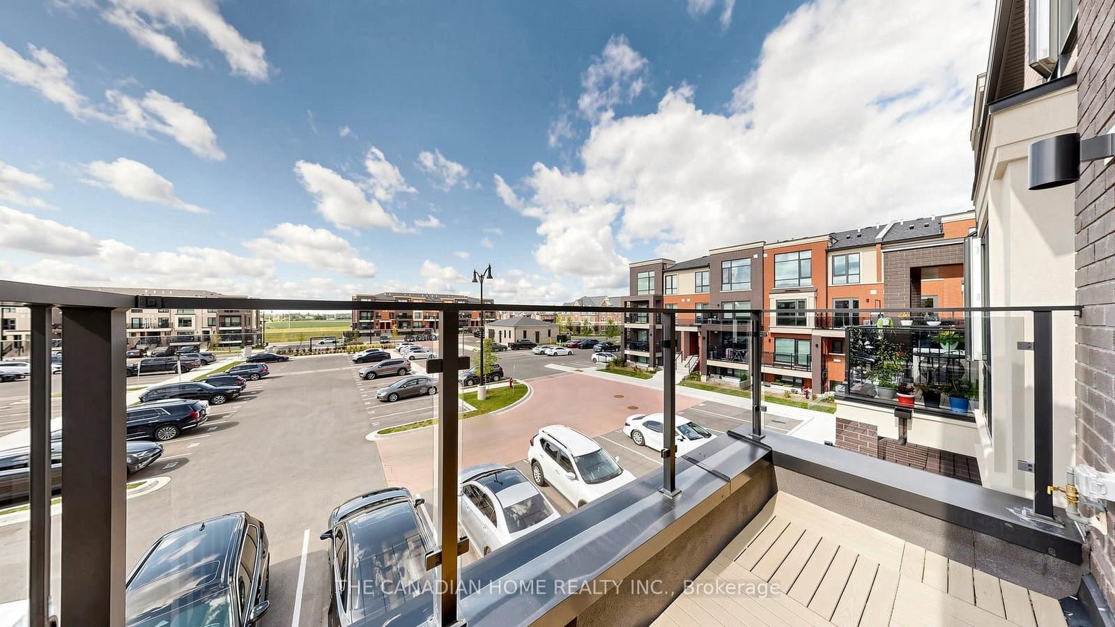 45 Romilly Avenue, Unit 7 thumbnail 12