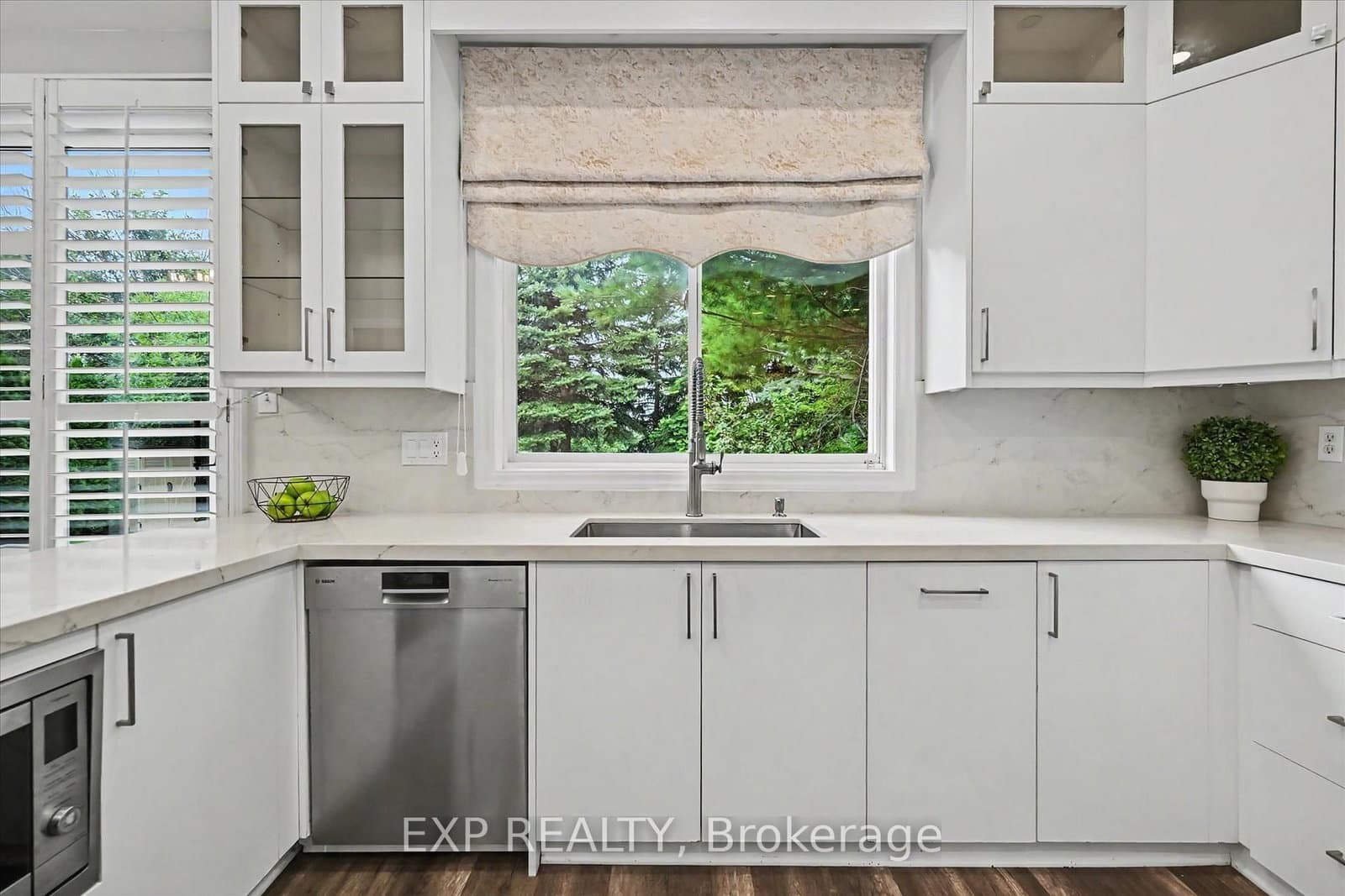 2376 Oakhaven Drive thumbnail 17