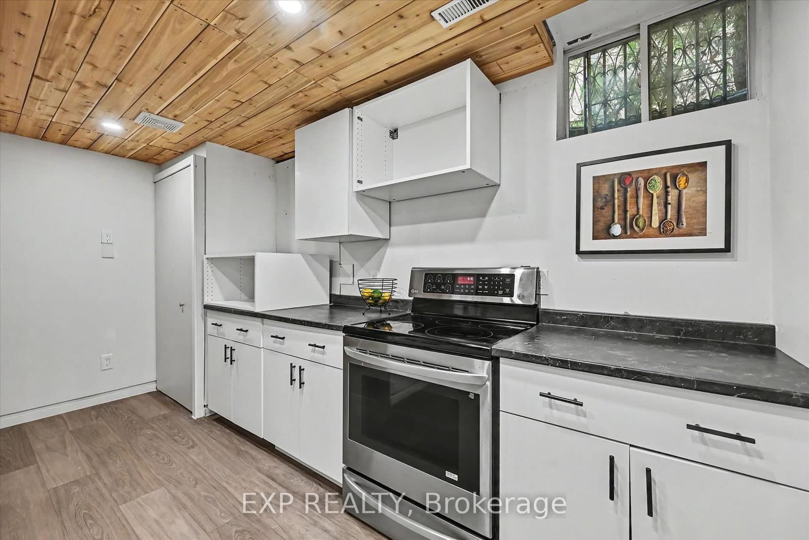 2376 Oakhaven Drive thumbnail 40