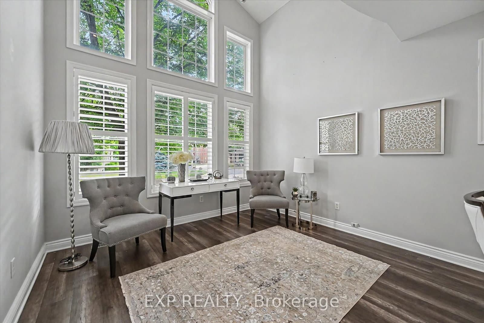 2376 Oakhaven Drive thumbnail 5