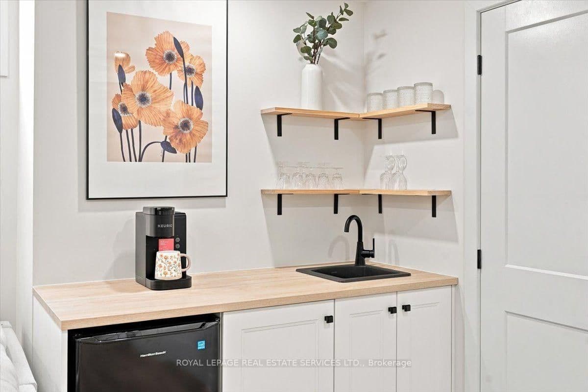 2970 Berwick Drive, Unit 3 thumbnail 30