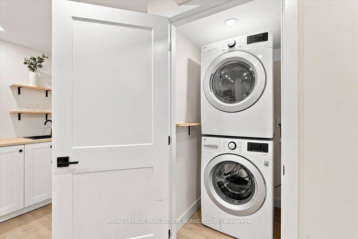 2970 Berwick Drive, Unit 3 thumbnail 32