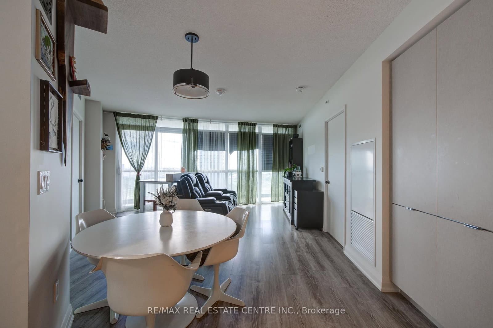 30 Gibbs Road, Unit 2608 thumbnail 12