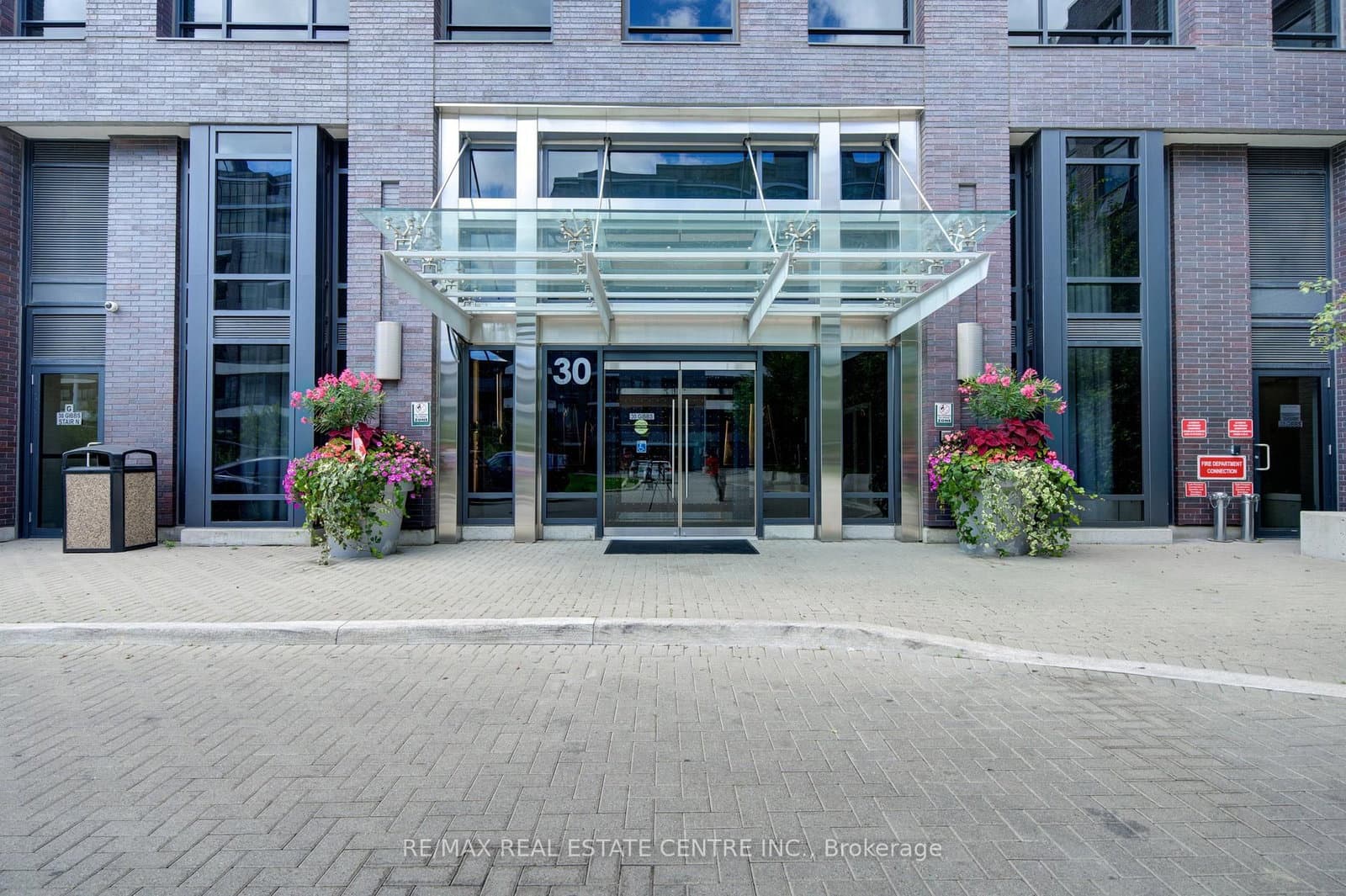 30 Gibbs Road, Unit 2608 thumbnail 4
