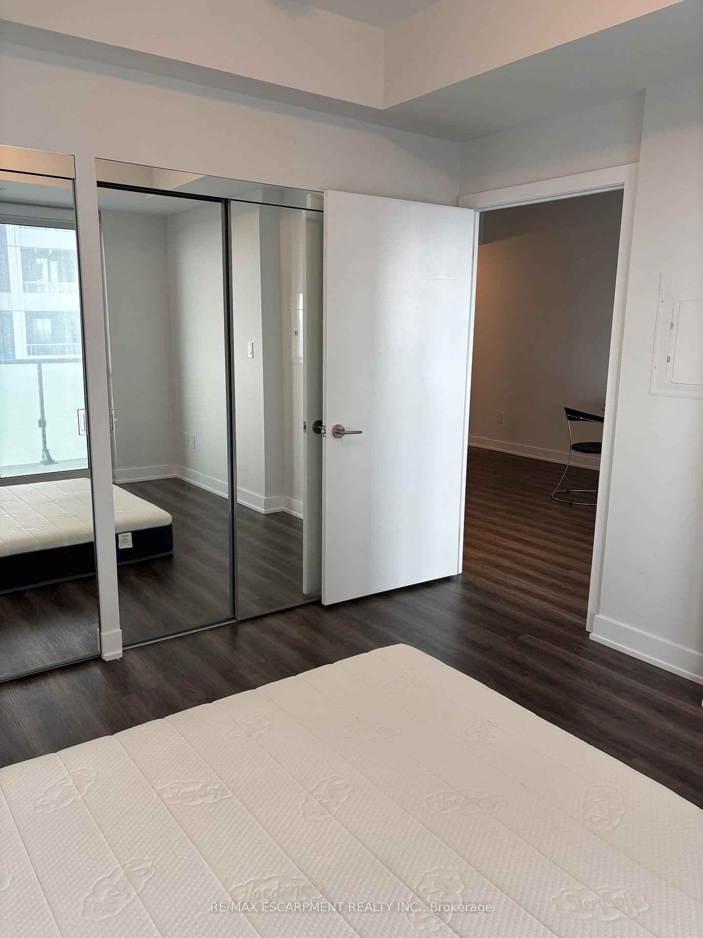 4130 PARKSIDE VILLAGE Drive, Unit 2211 thumbnail 14