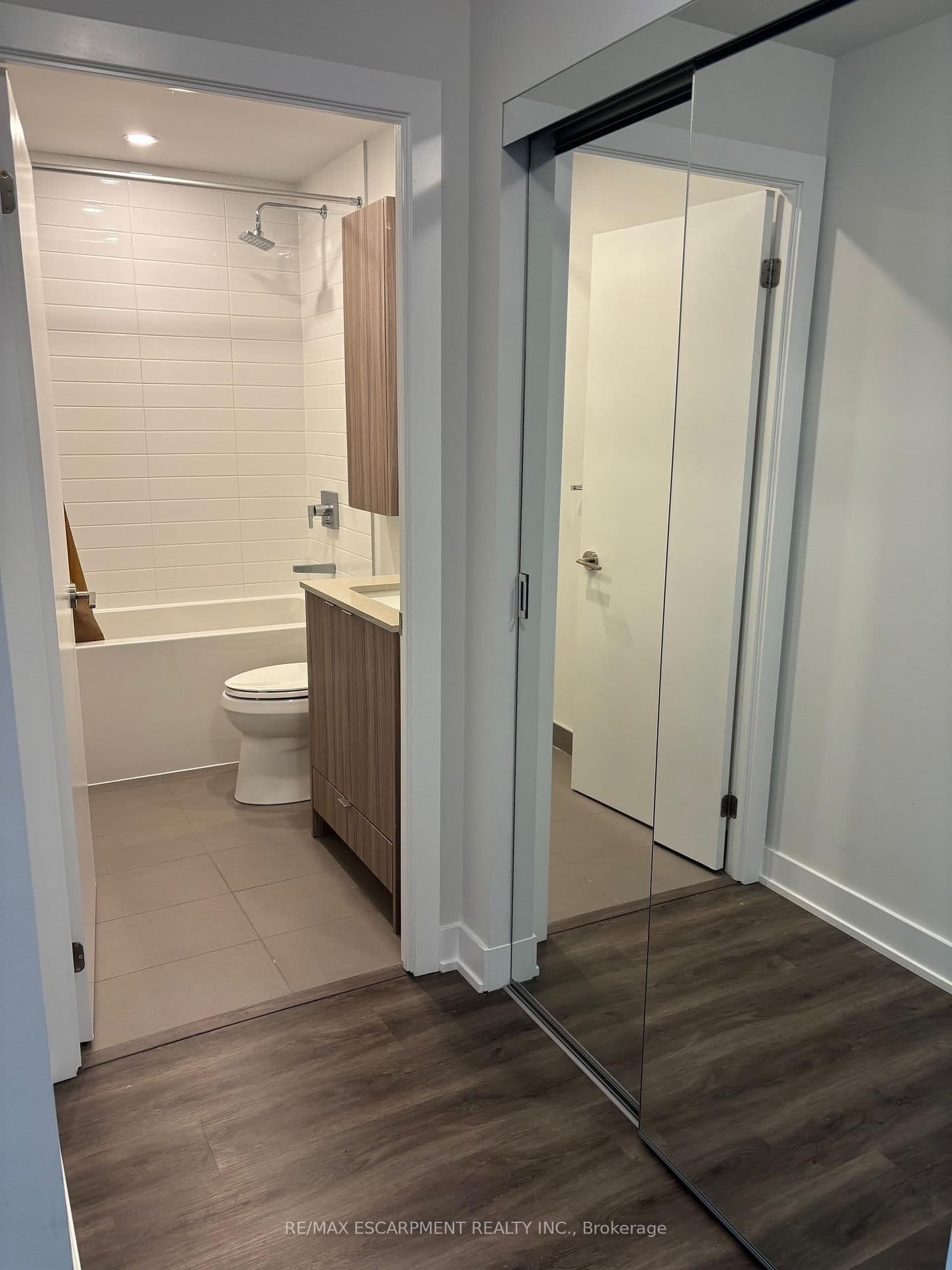 4130 PARKSIDE VILLAGE Drive, Unit 2211 thumbnail 3