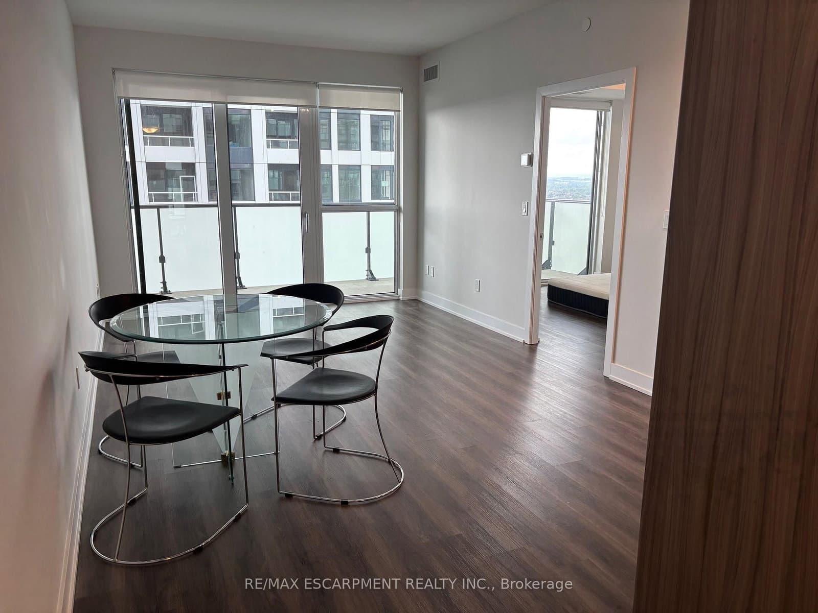 4130 PARKSIDE VILLAGE Drive, Unit 2211 thumbnail 5