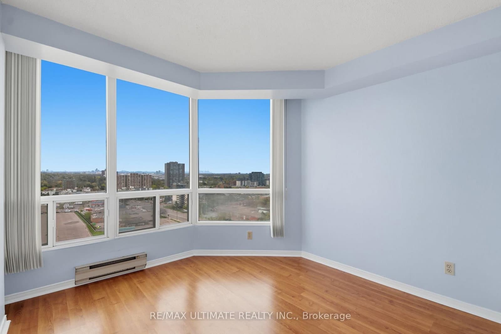 #1614 - 115 Hillcrest Avenue