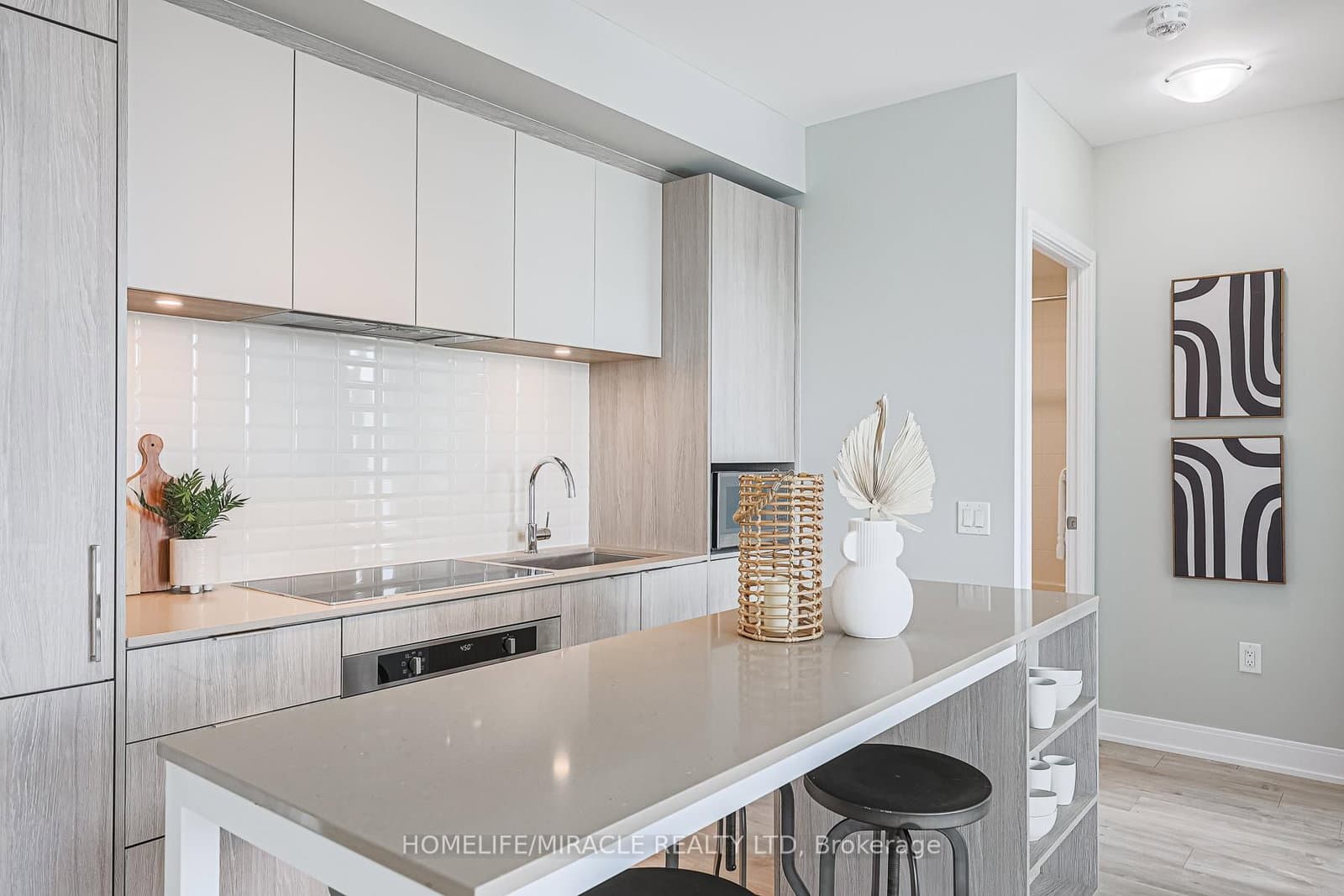 65 Annie Craig Drive, Unit 1110 thumbnail 15