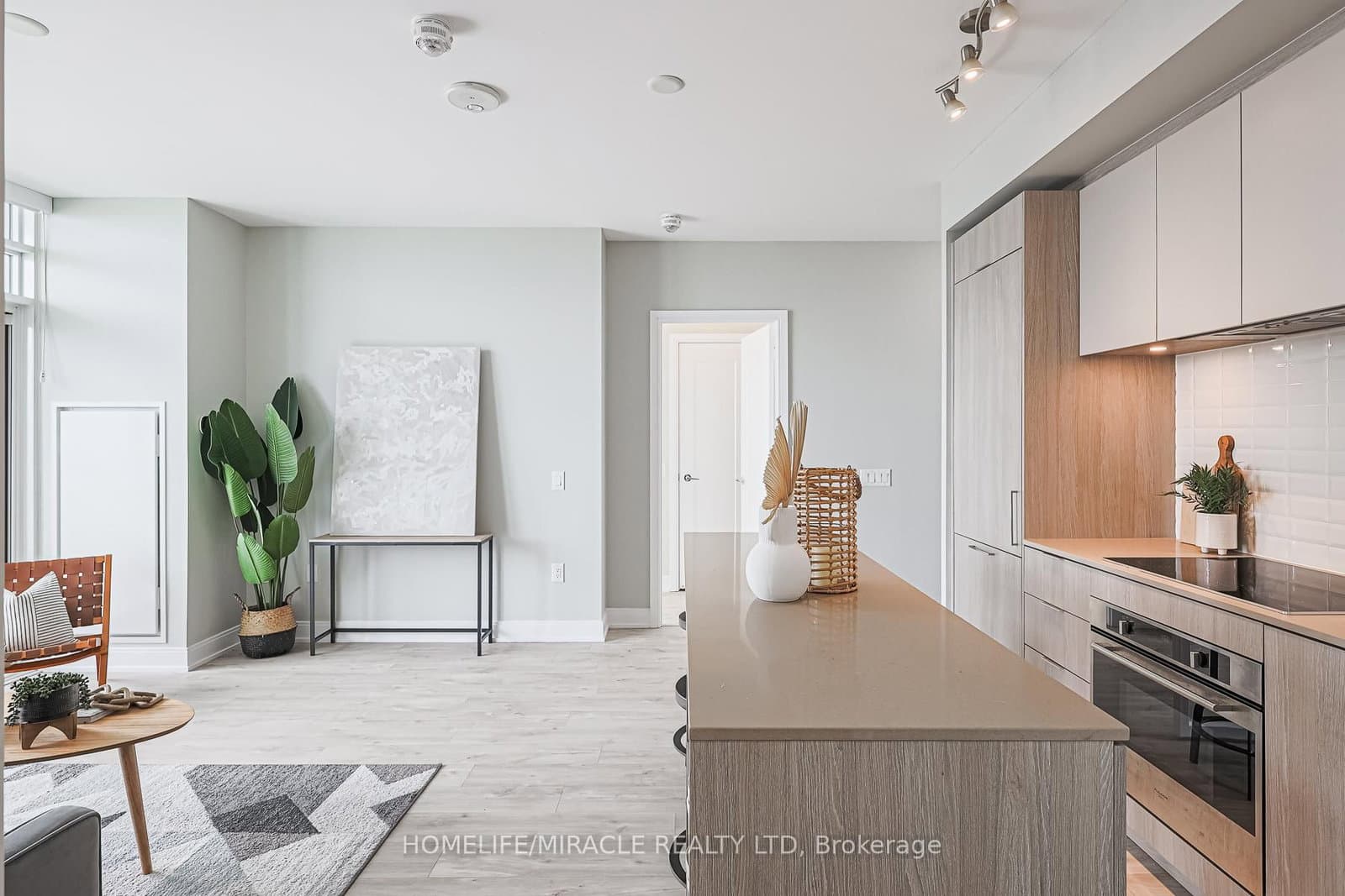 65 Annie Craig Drive, Unit 1110 thumbnail 16
