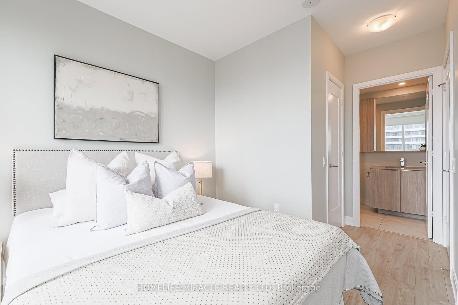 65 Annie Craig Drive, Unit 1110 thumbnail 24