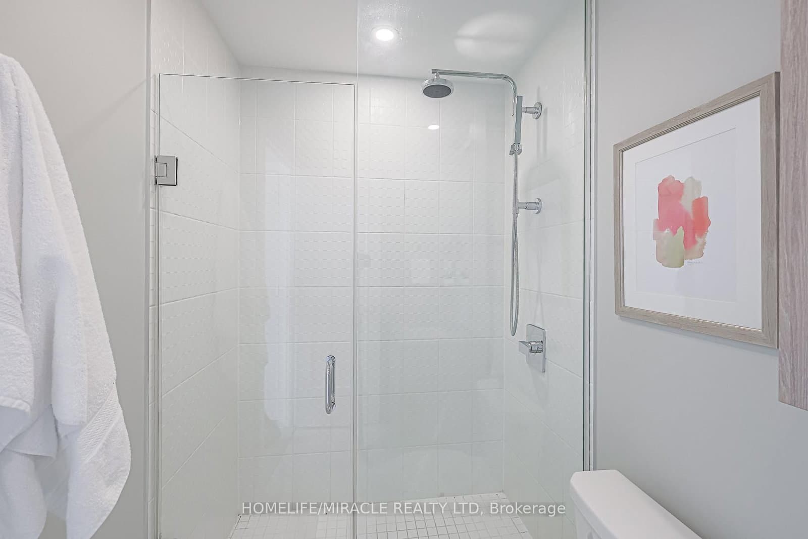 65 Annie Craig Drive, Unit 1110 thumbnail 26