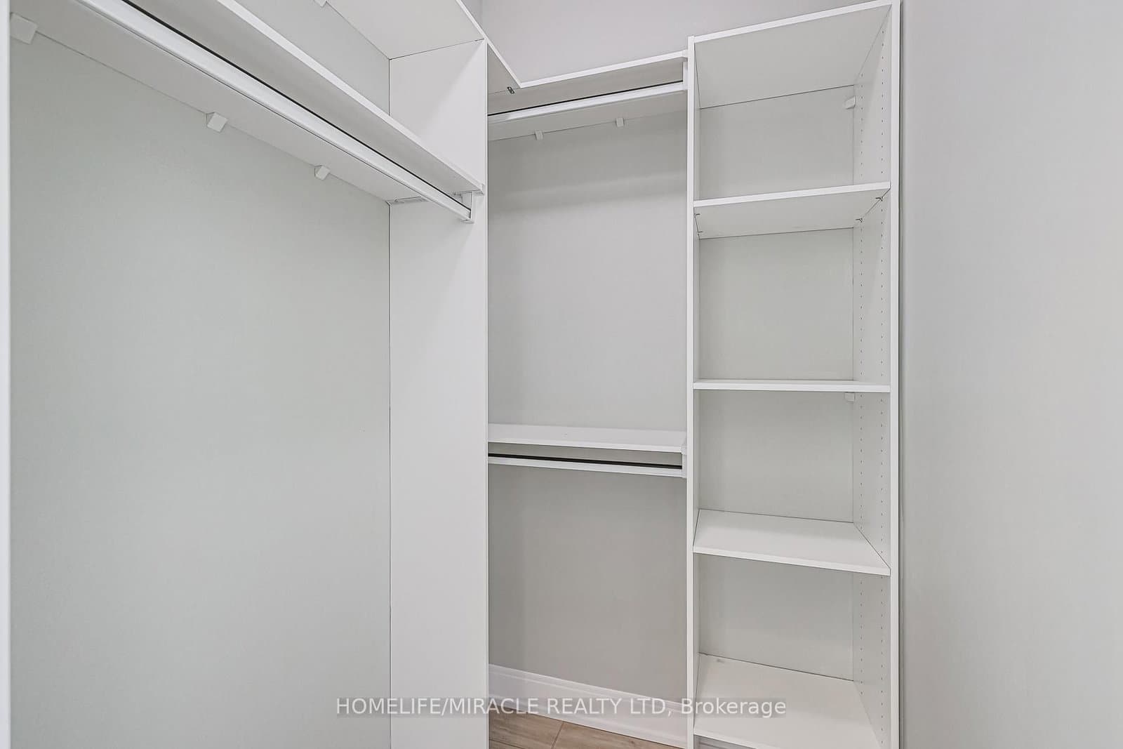 65 Annie Craig Drive, Unit 1110 thumbnail 27