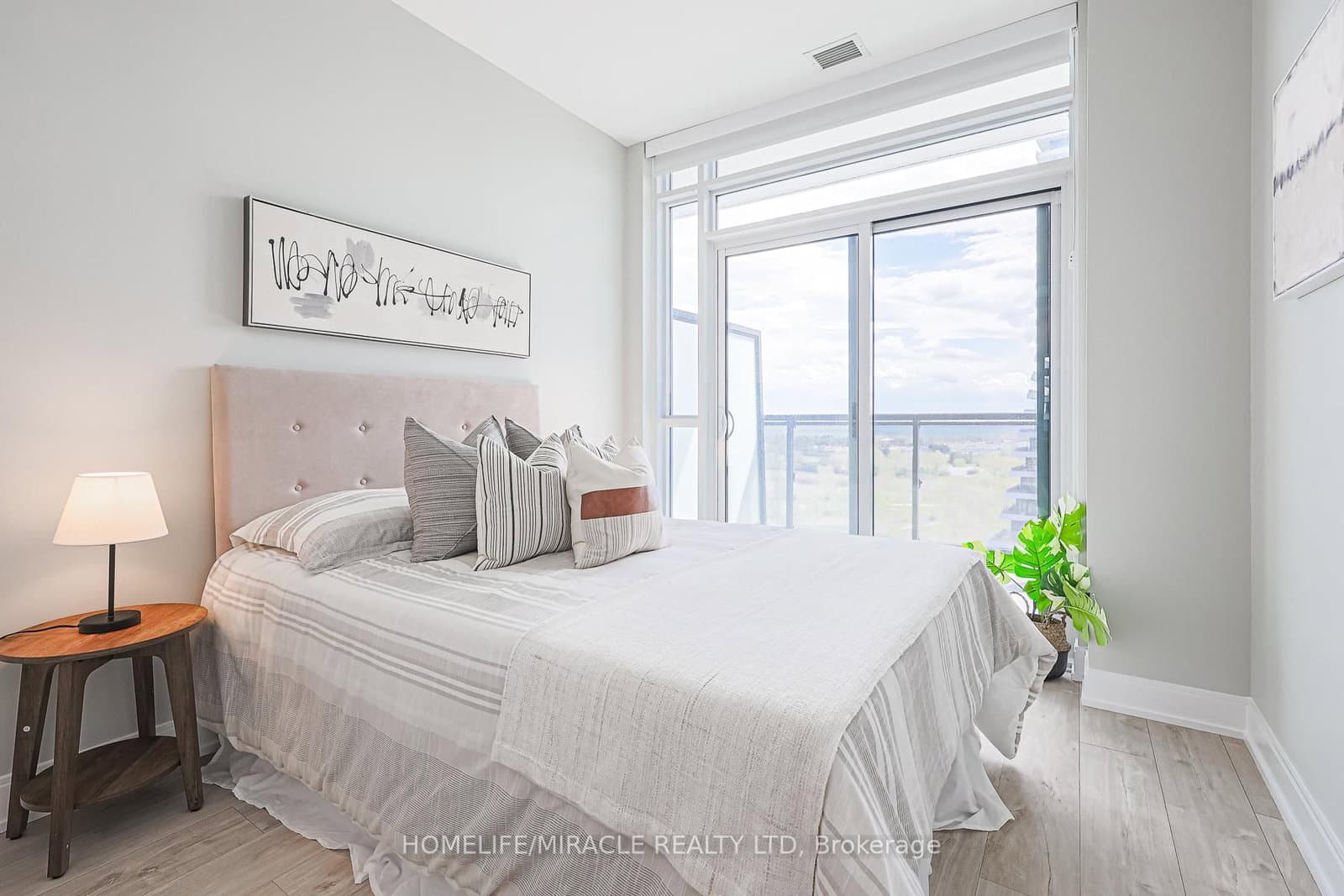 65 Annie Craig Drive, Unit 1110 thumbnail 29