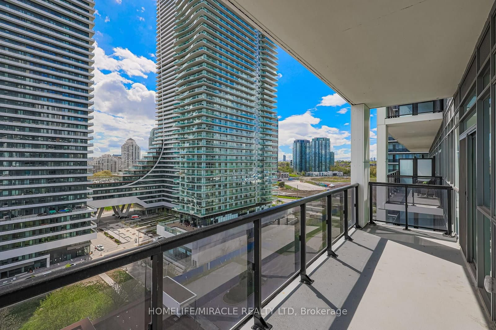 65 Annie Craig Drive, Unit 1110 thumbnail 38