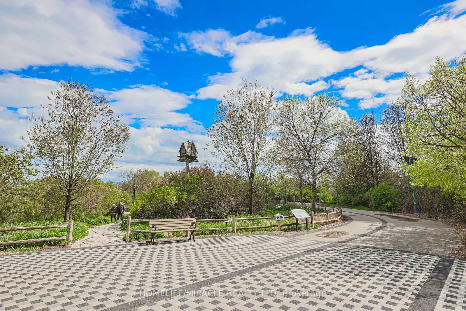 65 Annie Craig Drive, Unit 1110 thumbnail 40