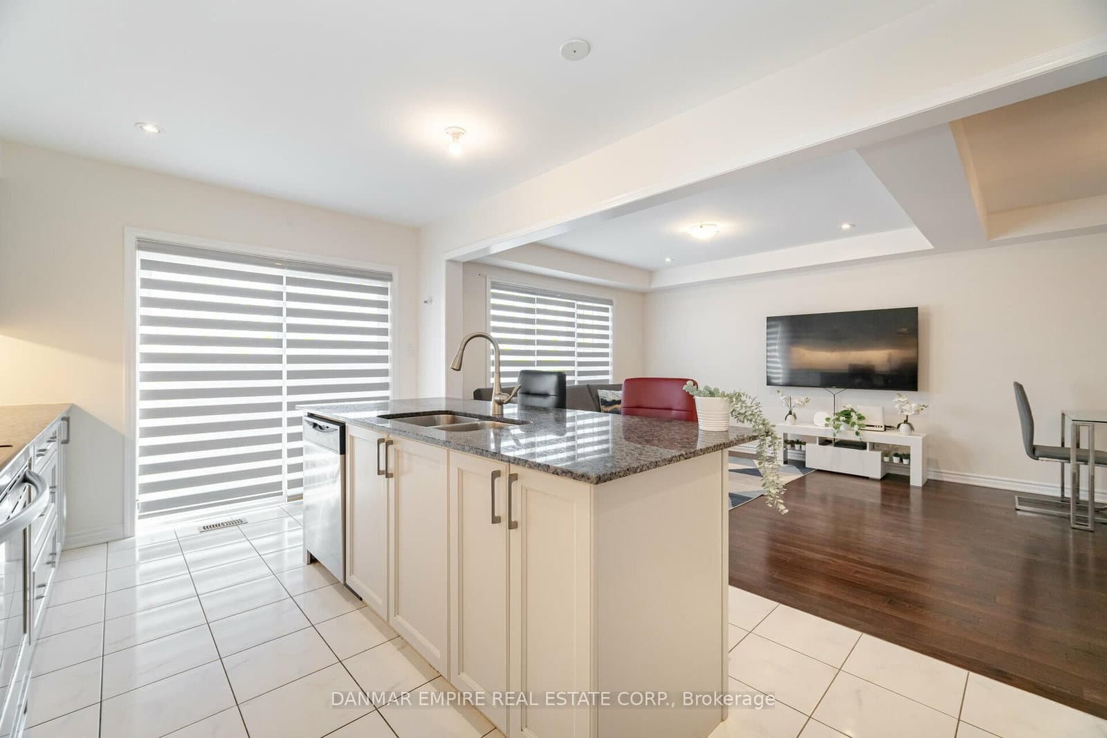 1000 Asleton Boulevard S, Unit 39 thumbnail 15