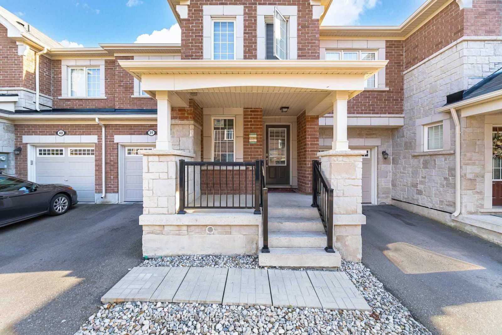 1000 Asleton Boulevard S, Unit 39 thumbnail 3