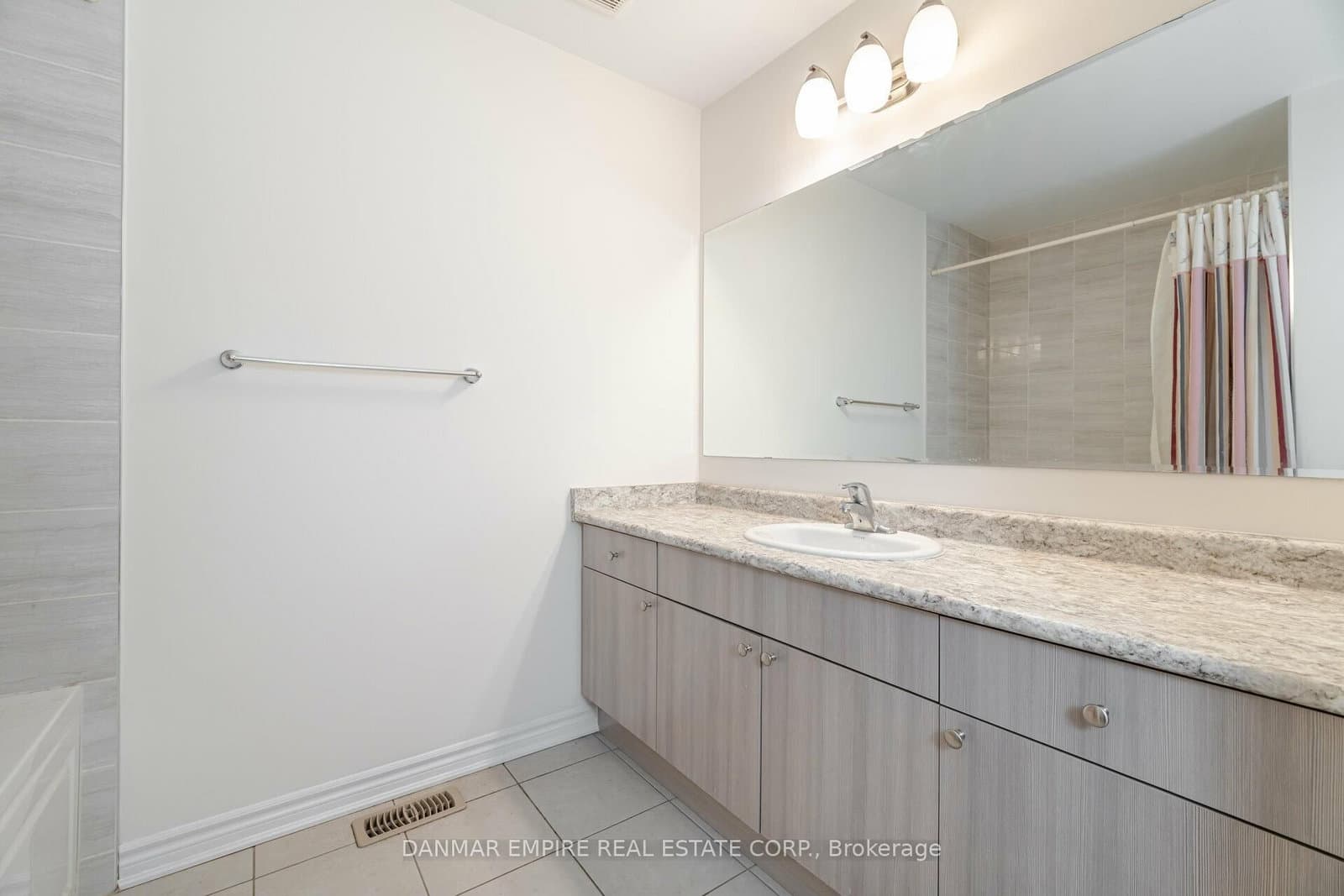 1000 Asleton Boulevard S, Unit 39 thumbnail 30