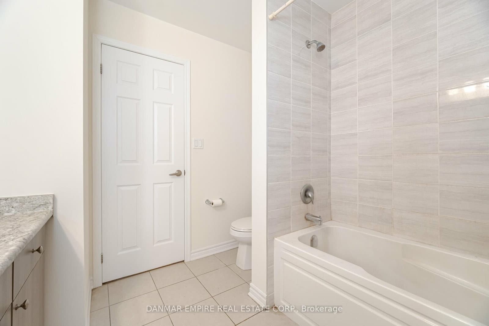 1000 Asleton Boulevard S, Unit 39 thumbnail 31