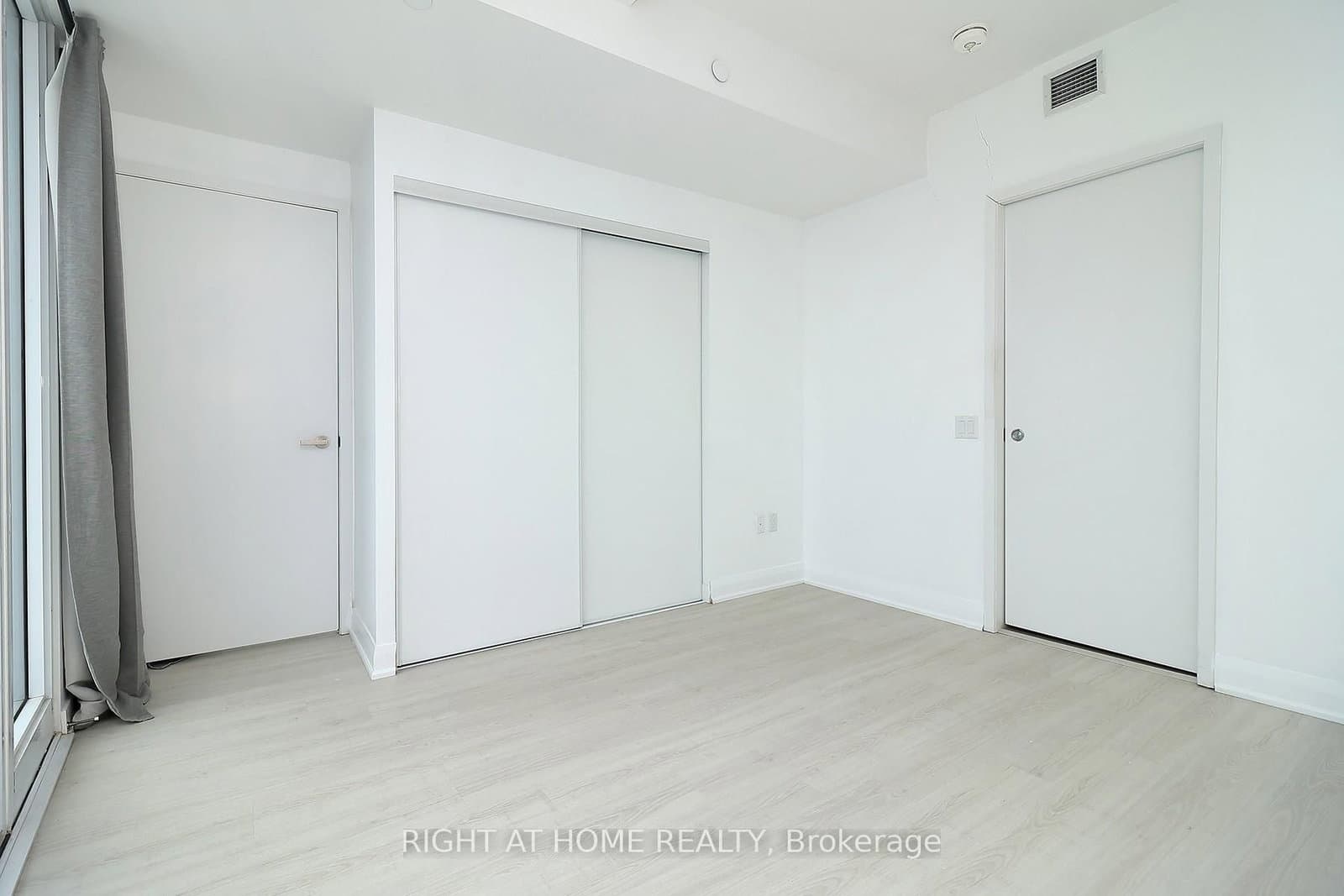 3883 Quartz Road, Unit 4203 thumbnail 13
