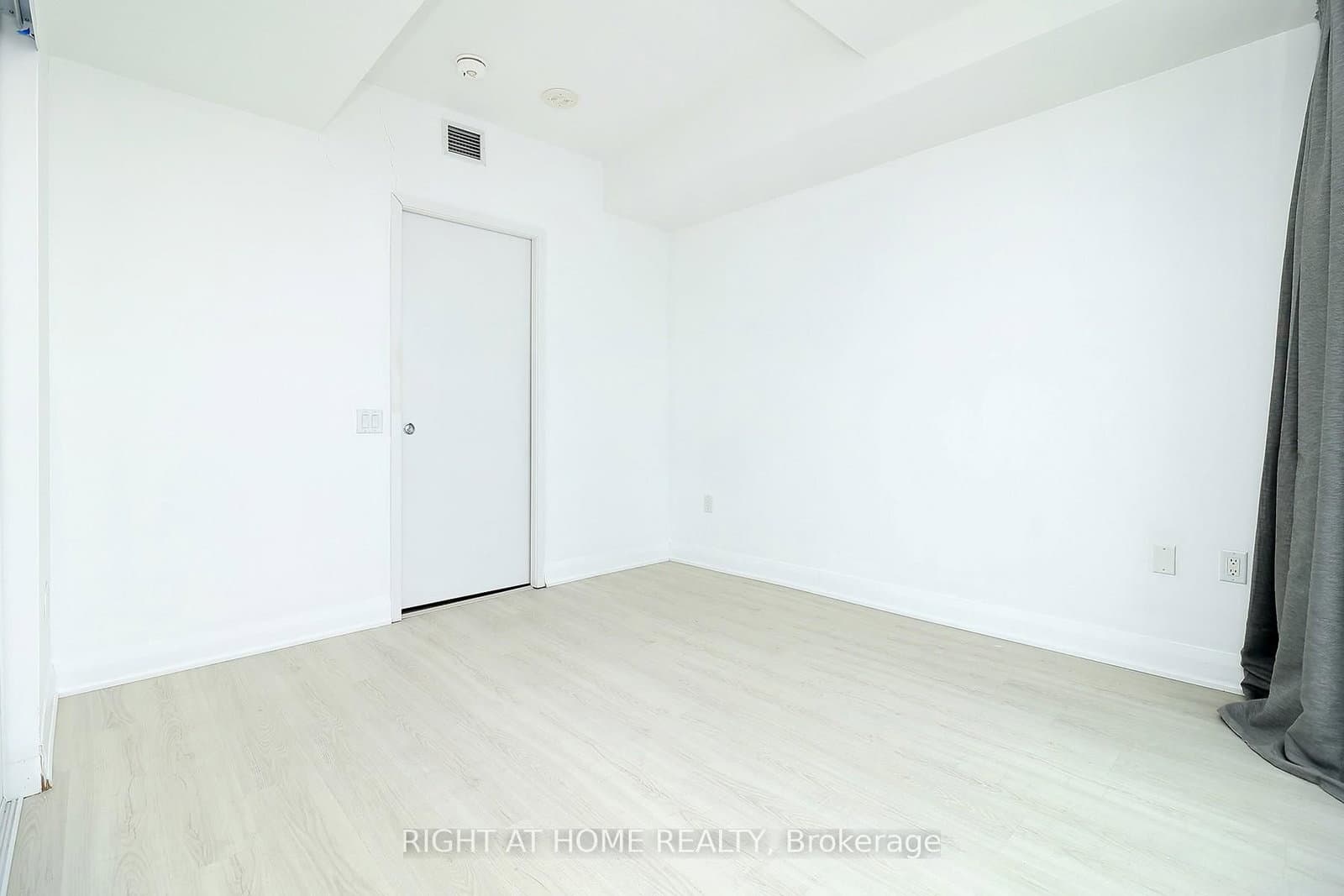 3883 Quartz Road, Unit 4203 thumbnail 14