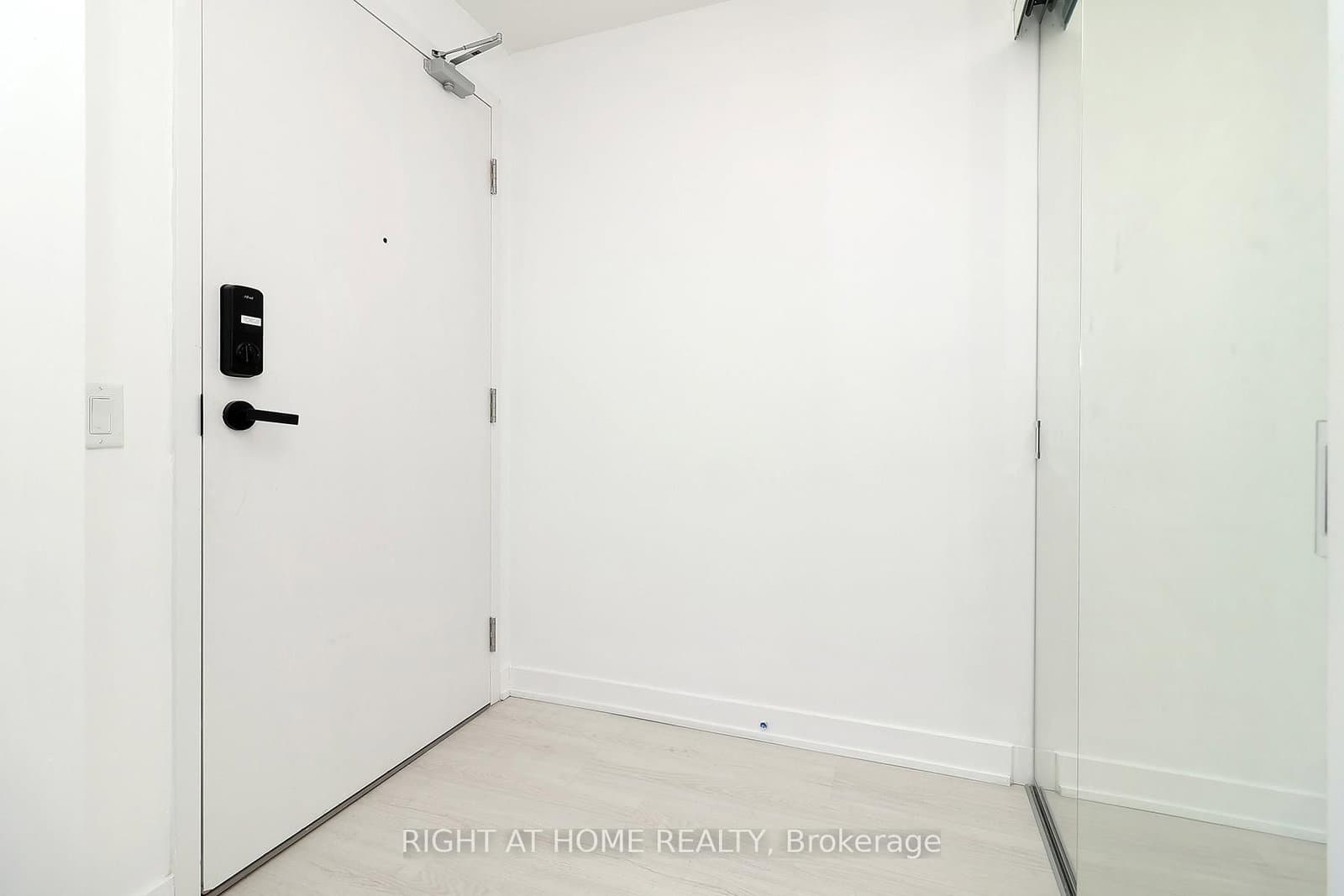 3883 Quartz Road, Unit 4203 thumbnail 2