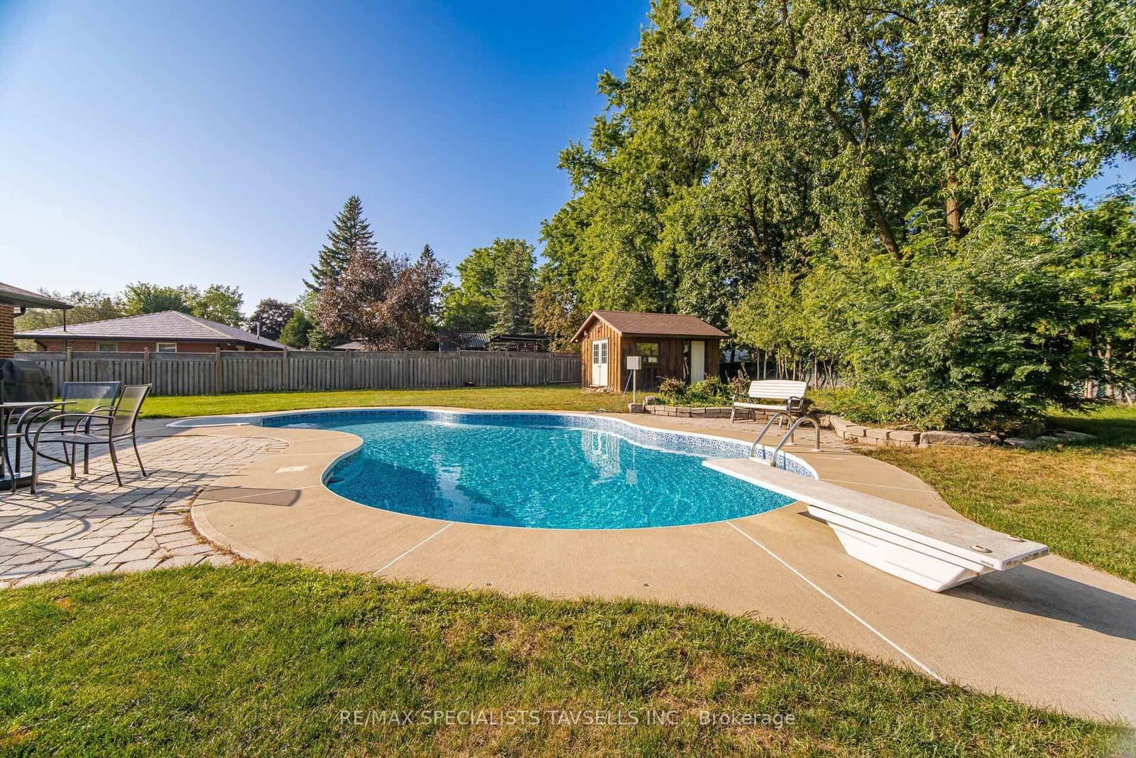 6 Maple Grove Road thumbnail 36