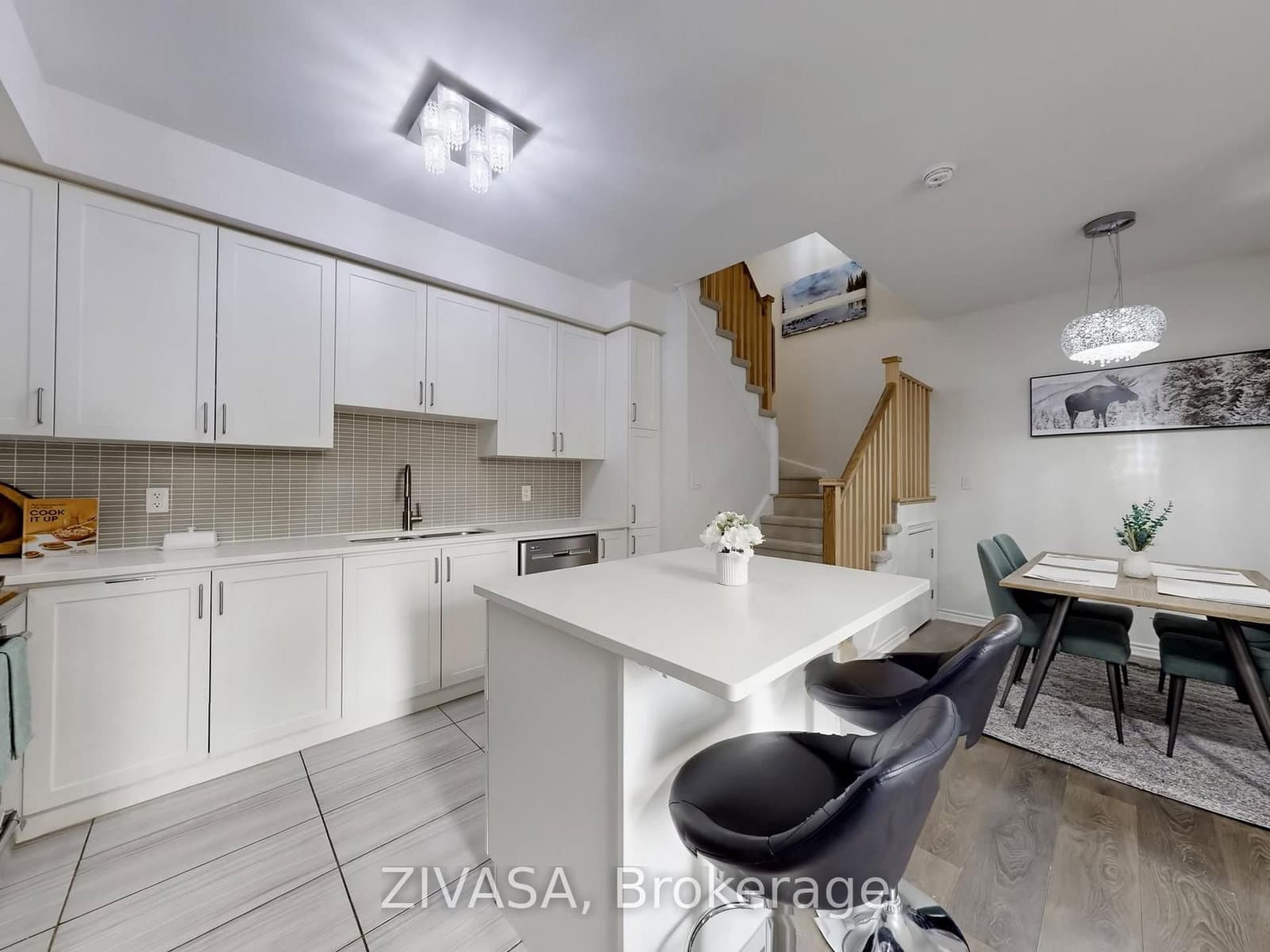 15 Applewood Lane, Unit 92 thumbnail 11