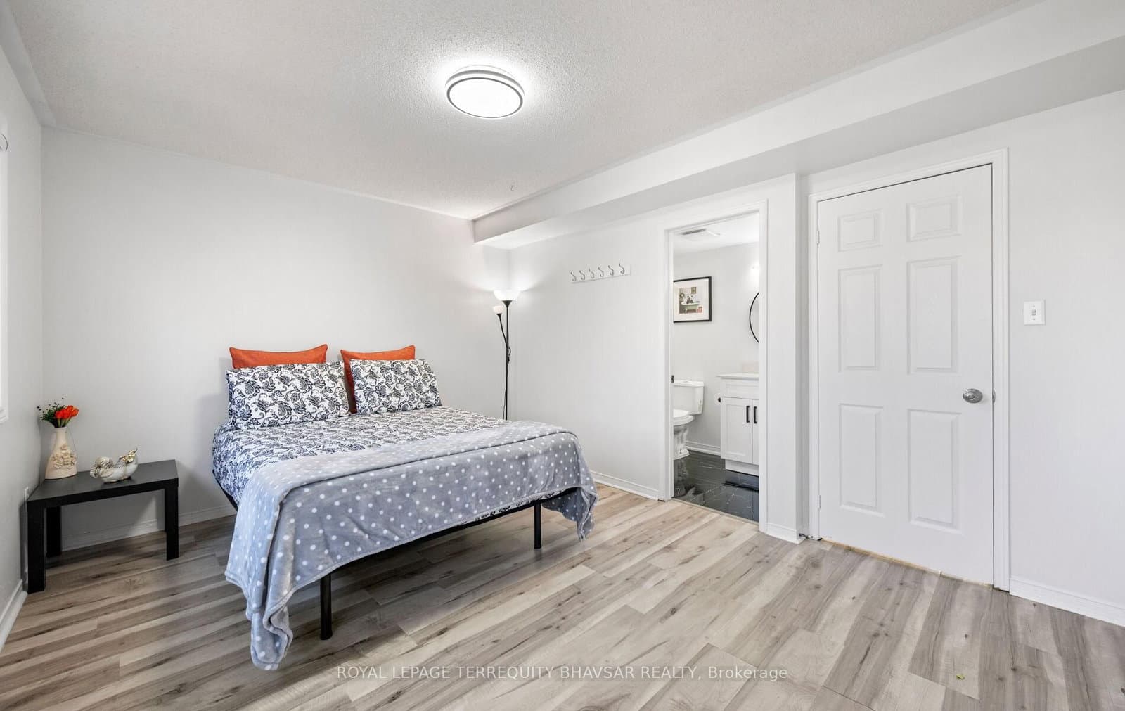 6830 Meadowvale Town Centre Circle, Unit 48 thumbnail 23
