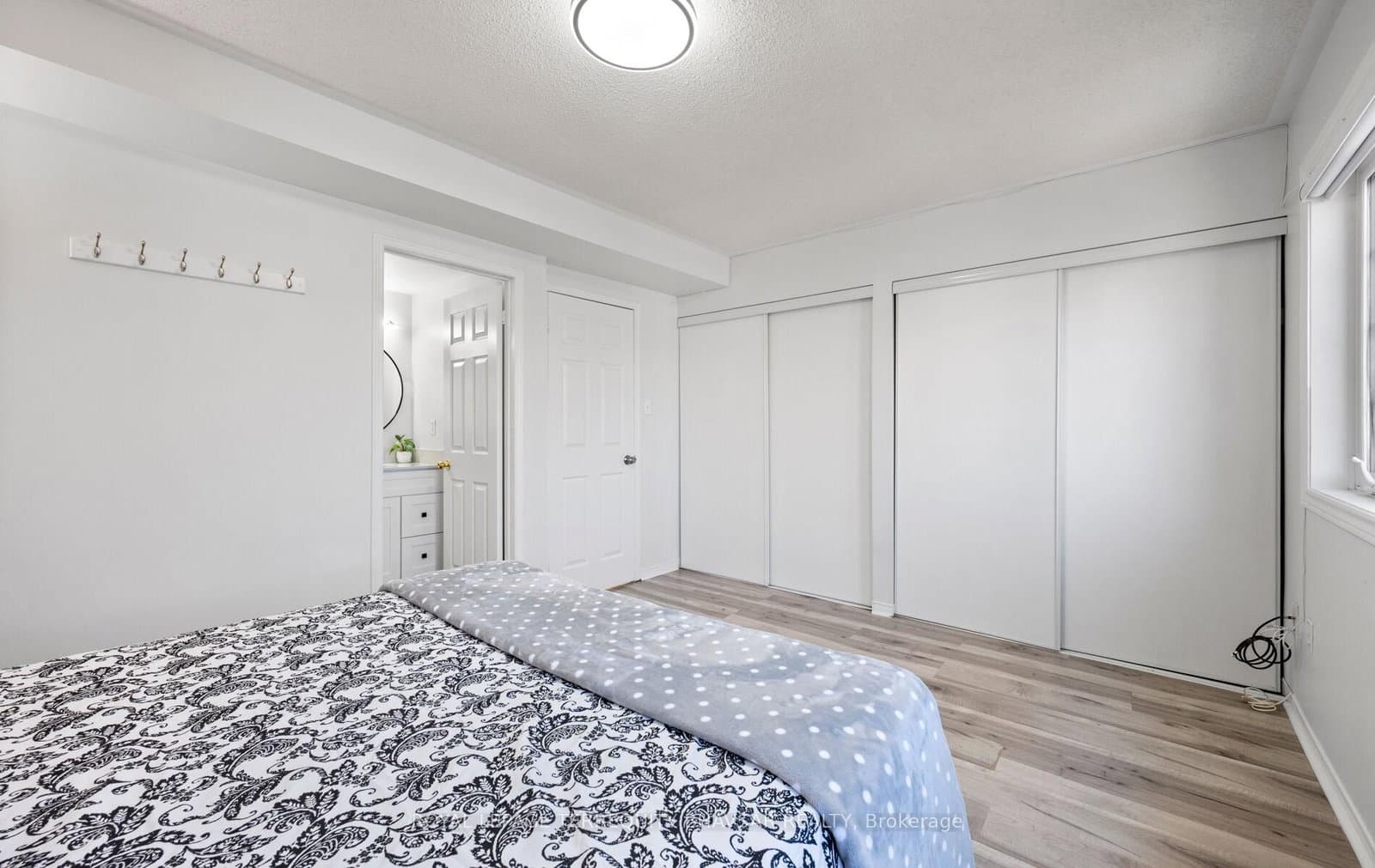 6830 Meadowvale Town Centre Circle, Unit 48 thumbnail 24