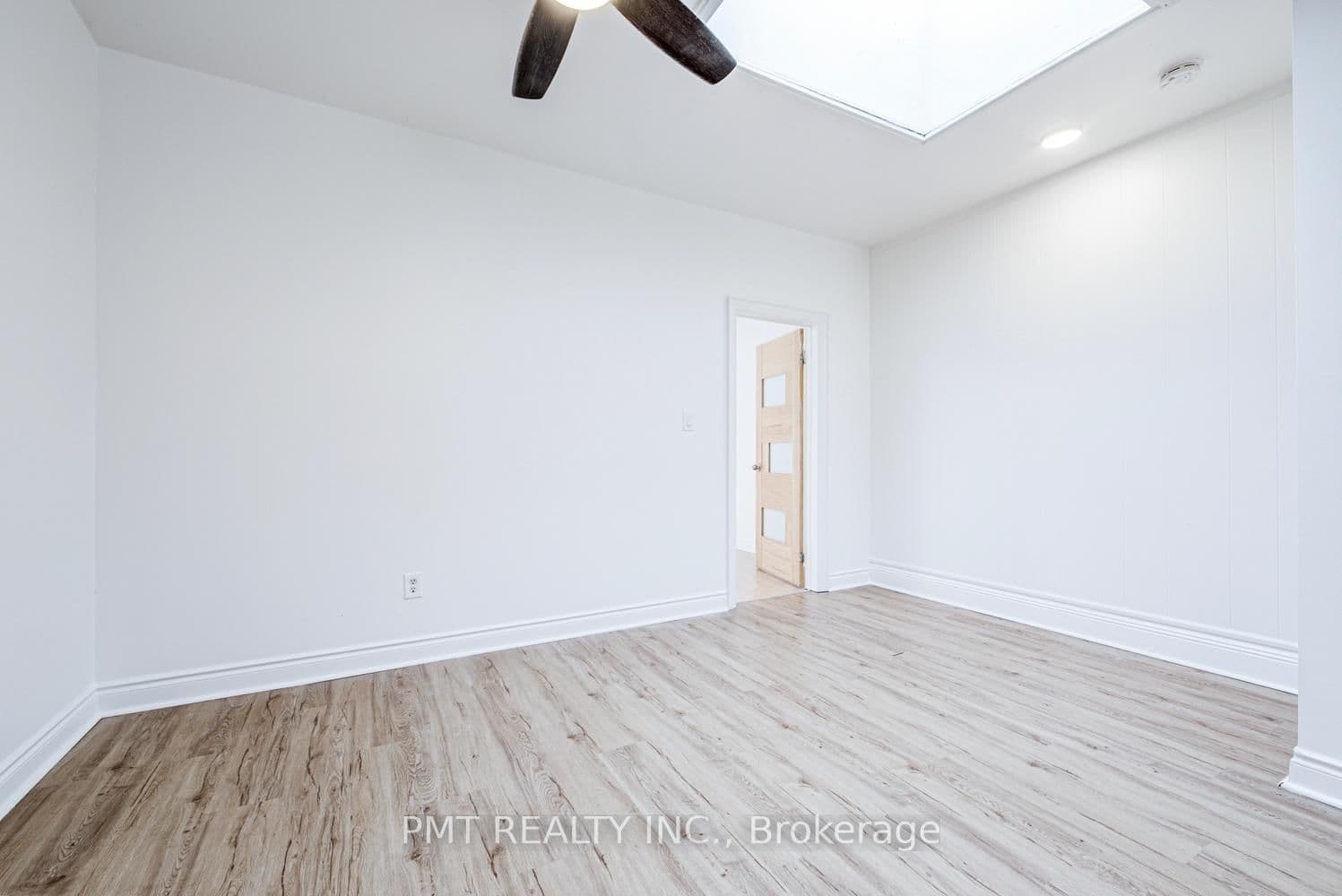 2045 Davenport Road, Unit Upper thumbnail 14