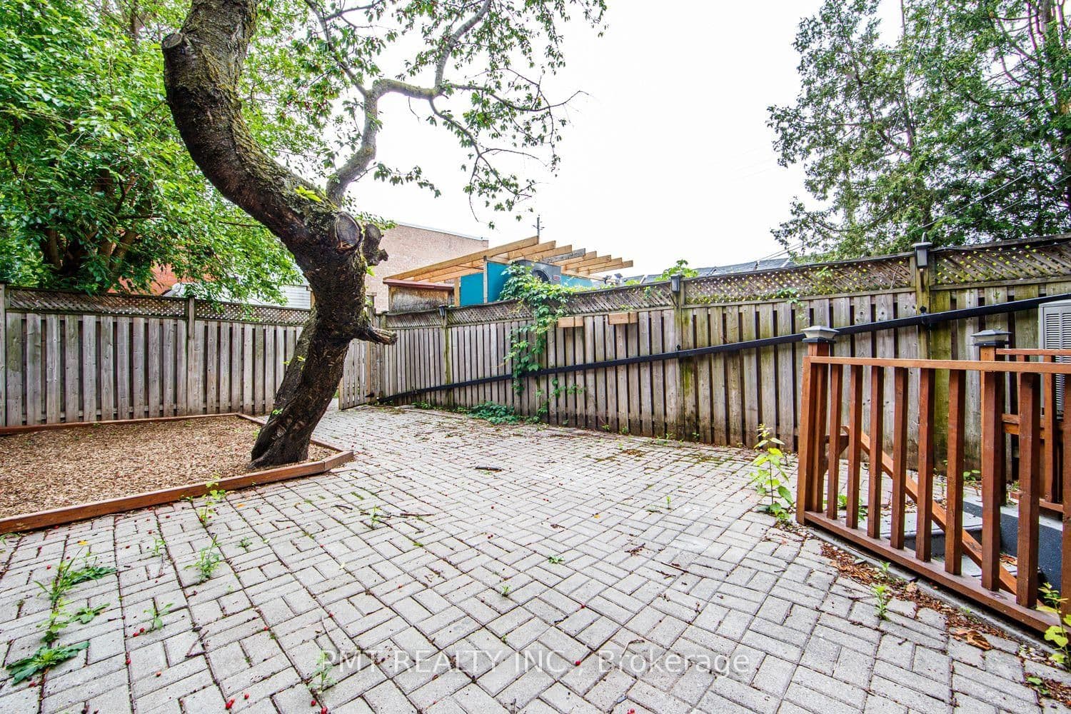 2045 Davenport Road, Unit Upper thumbnail 30
