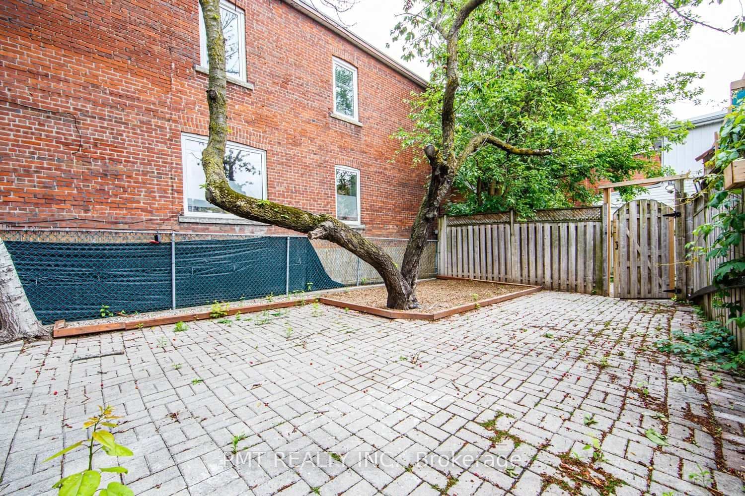 2045 Davenport Road, Unit Upper thumbnail 31