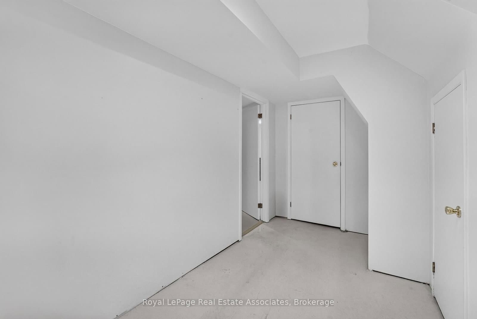 8 Horsham Street thumbnail 36