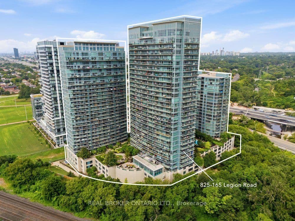 165 Legion Road N, Unit 825 thumbnail 28