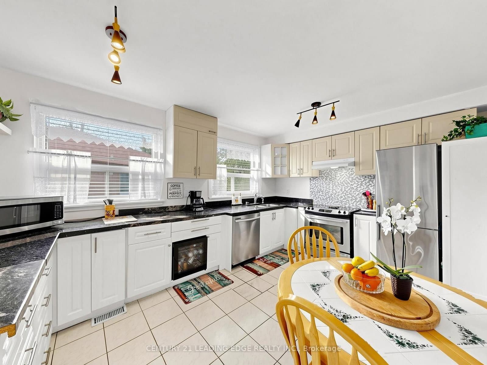 17 Tinton Crescent thumbnail 10
