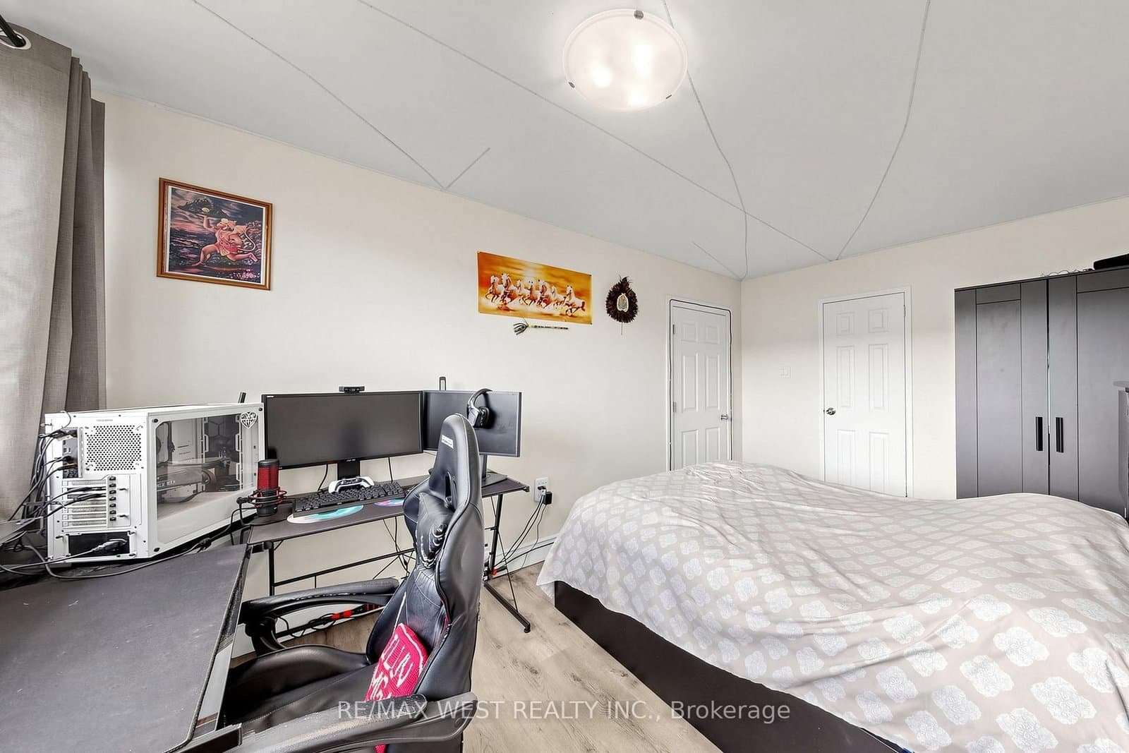 1624 Bloor Street, Unit 105 thumbnail 21